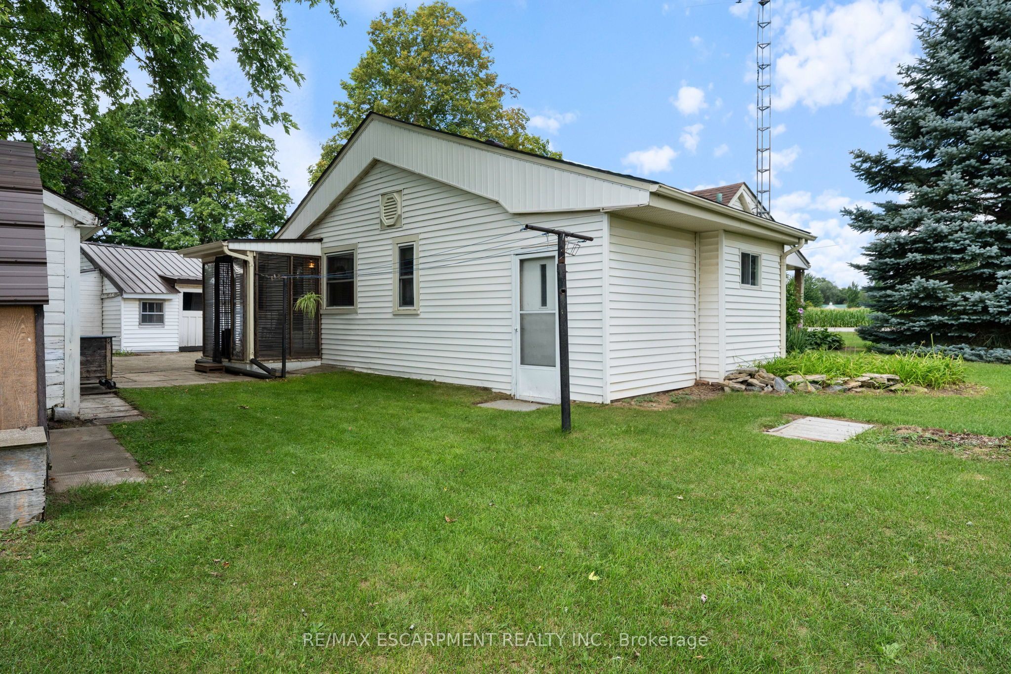 2088 Highway 3 Property Photo 30