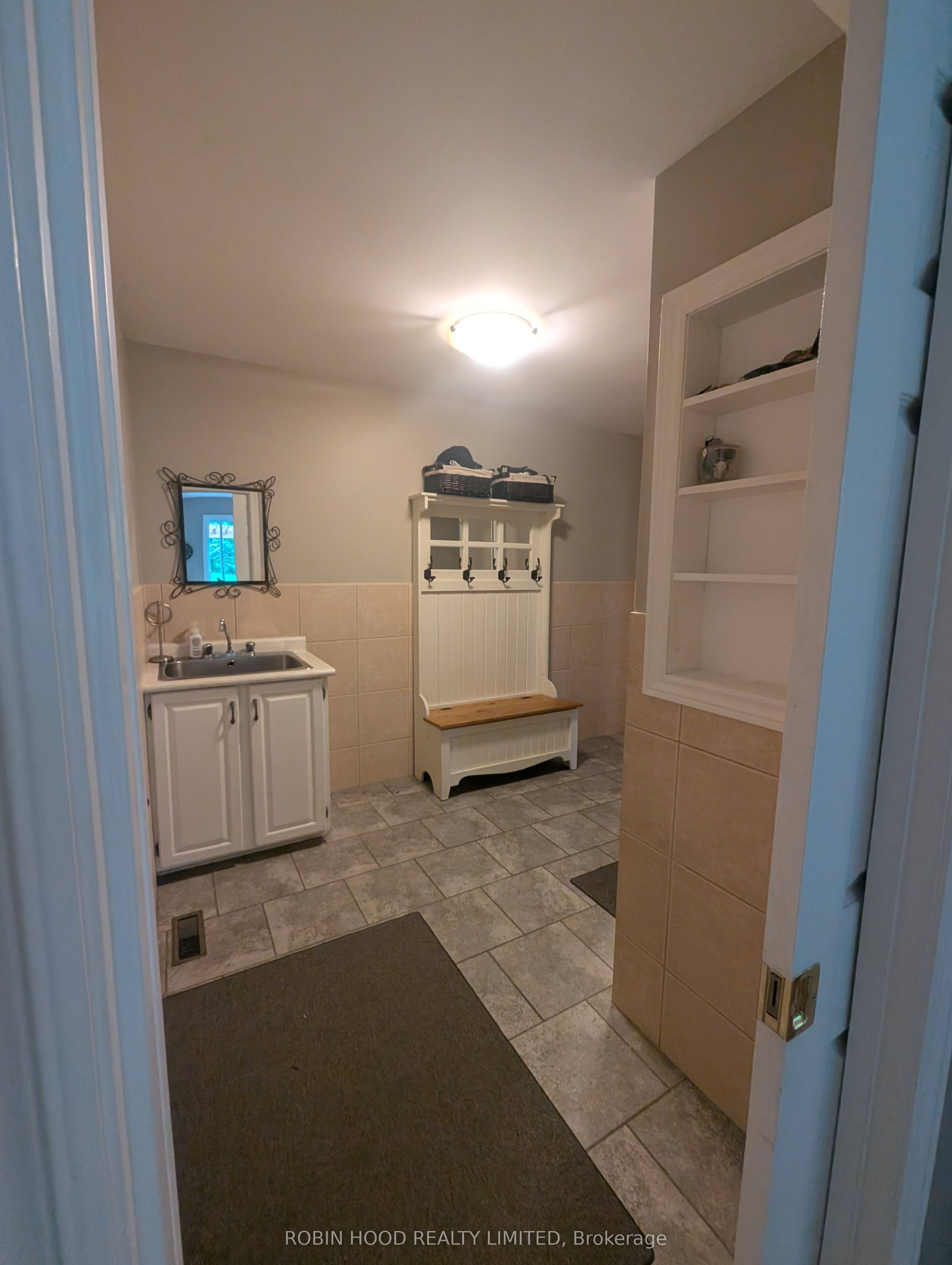 27 Hastings Park Drive Property Photo 14