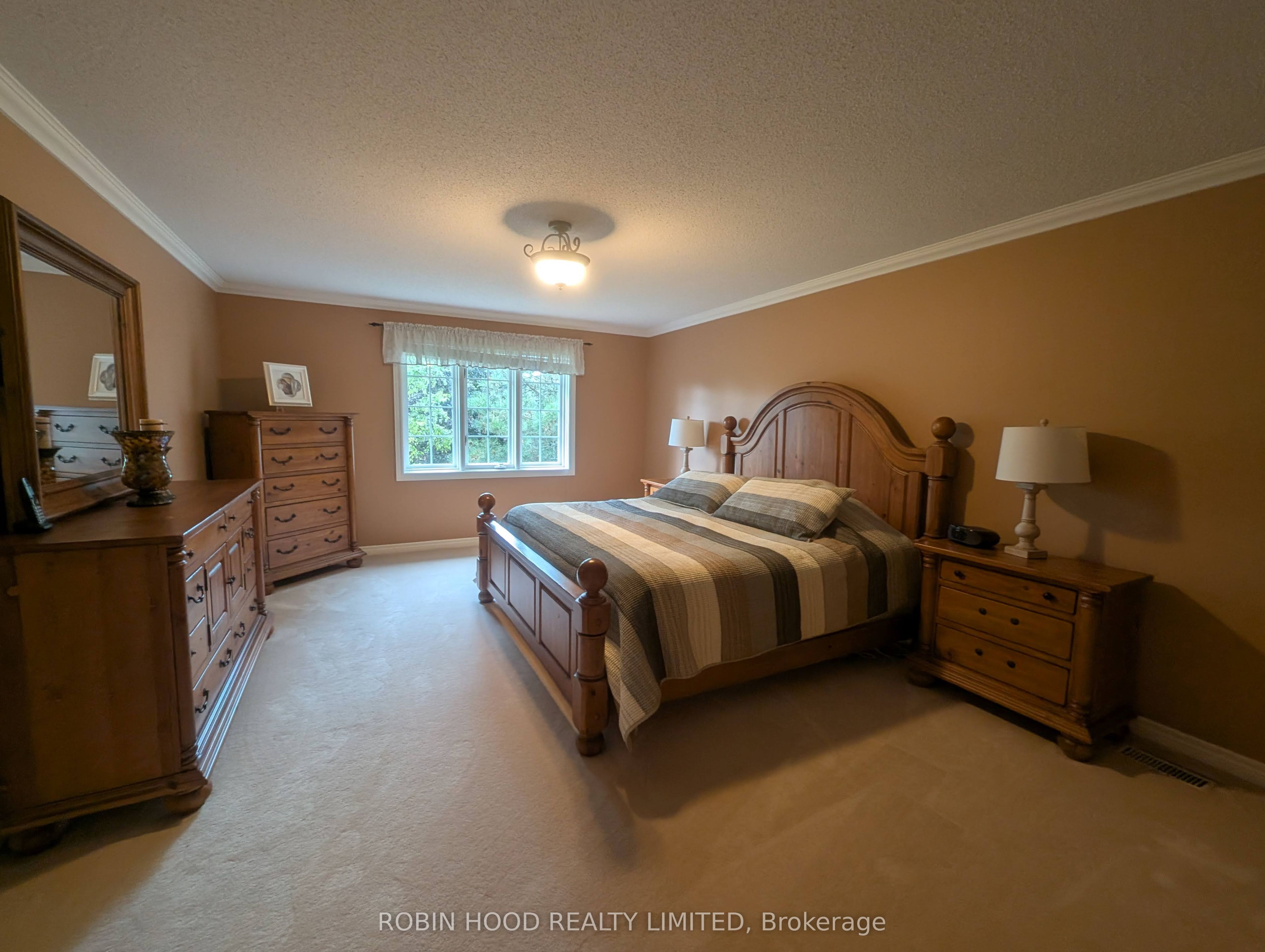 27 Hastings Park Drive Property Photo 17