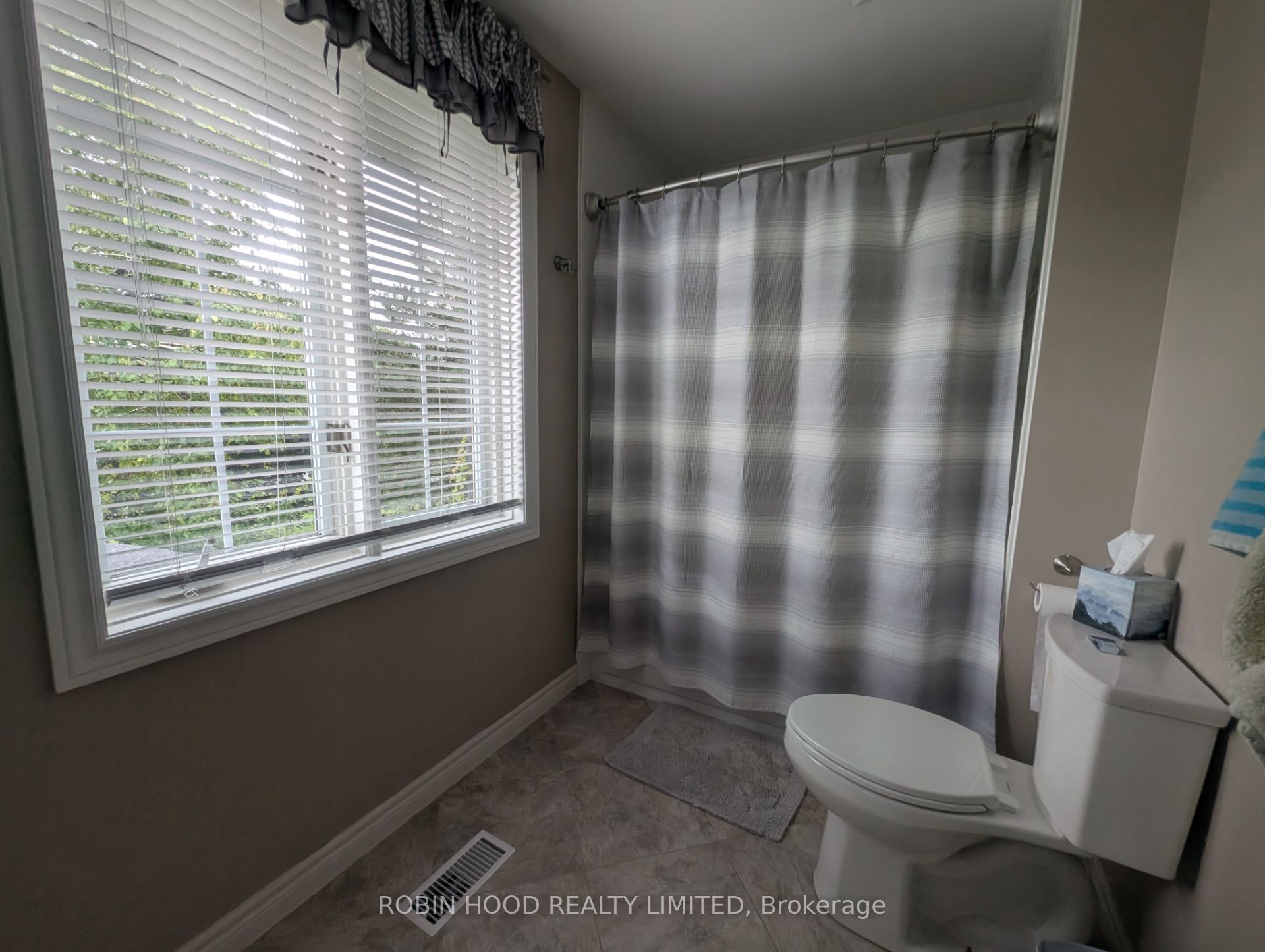 27 Hastings Park Drive Property Photo 25