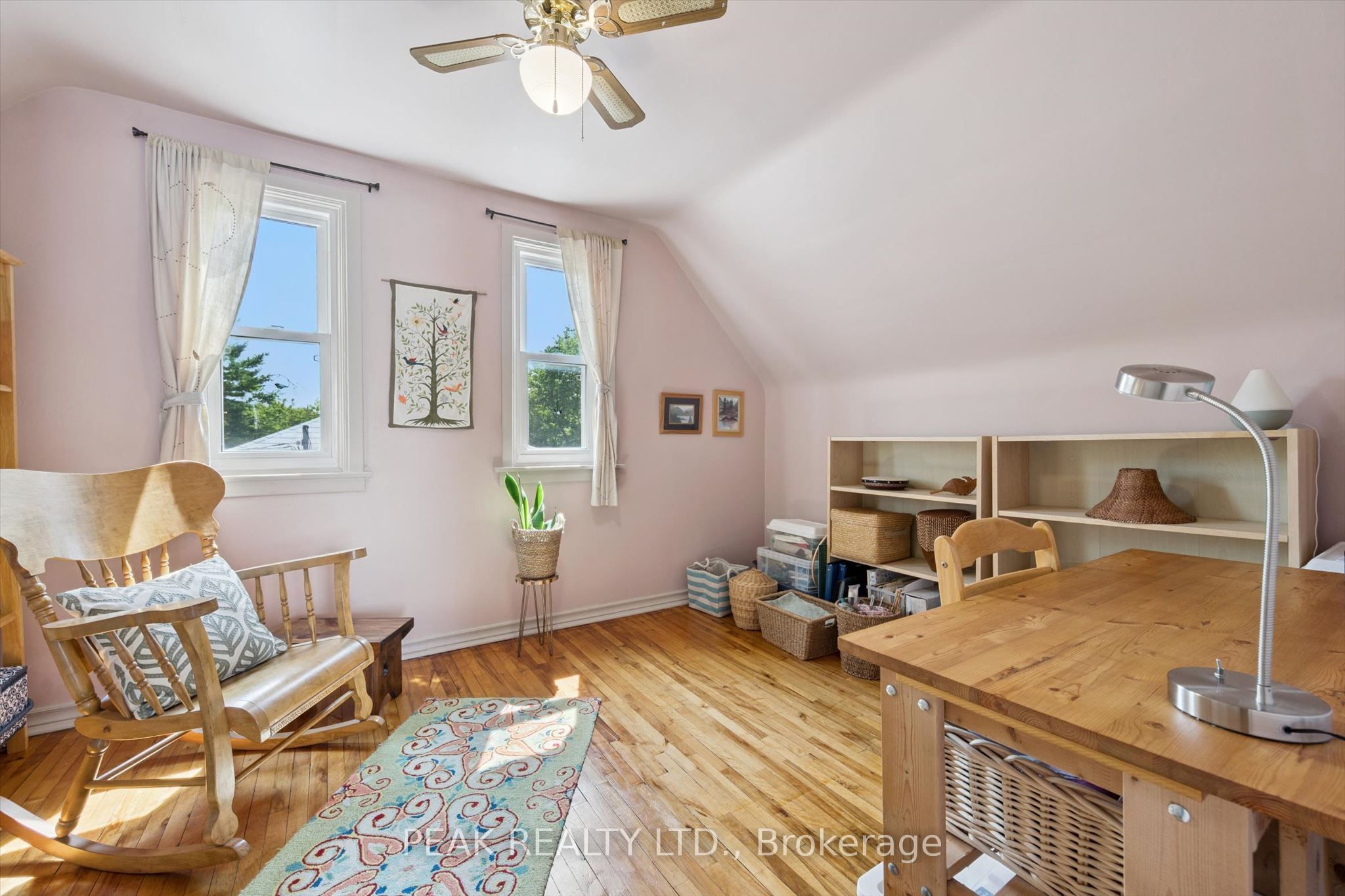 114 Lorne Crescent Property Photo 14