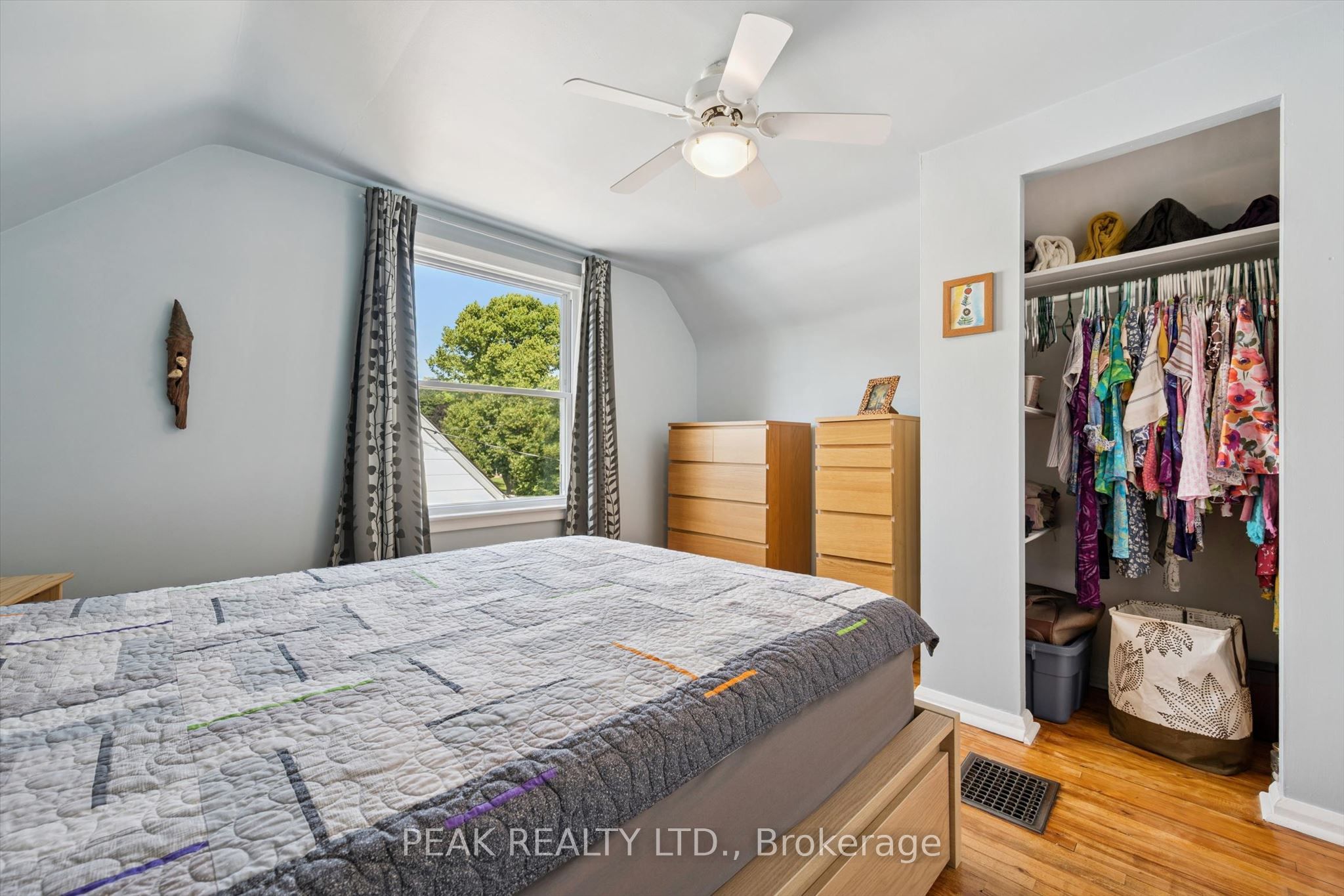 114 Lorne Crescent Property Photo 17