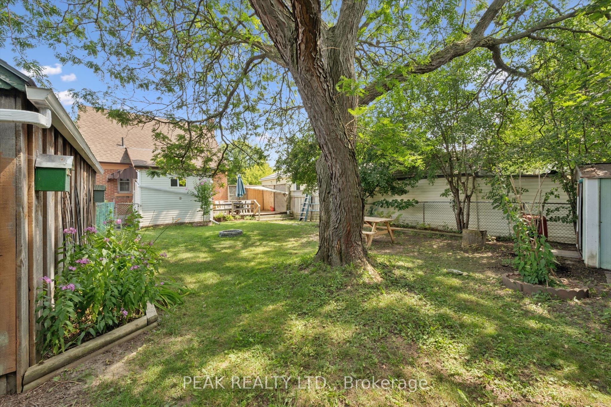 114 Lorne Crescent Property Photo 26