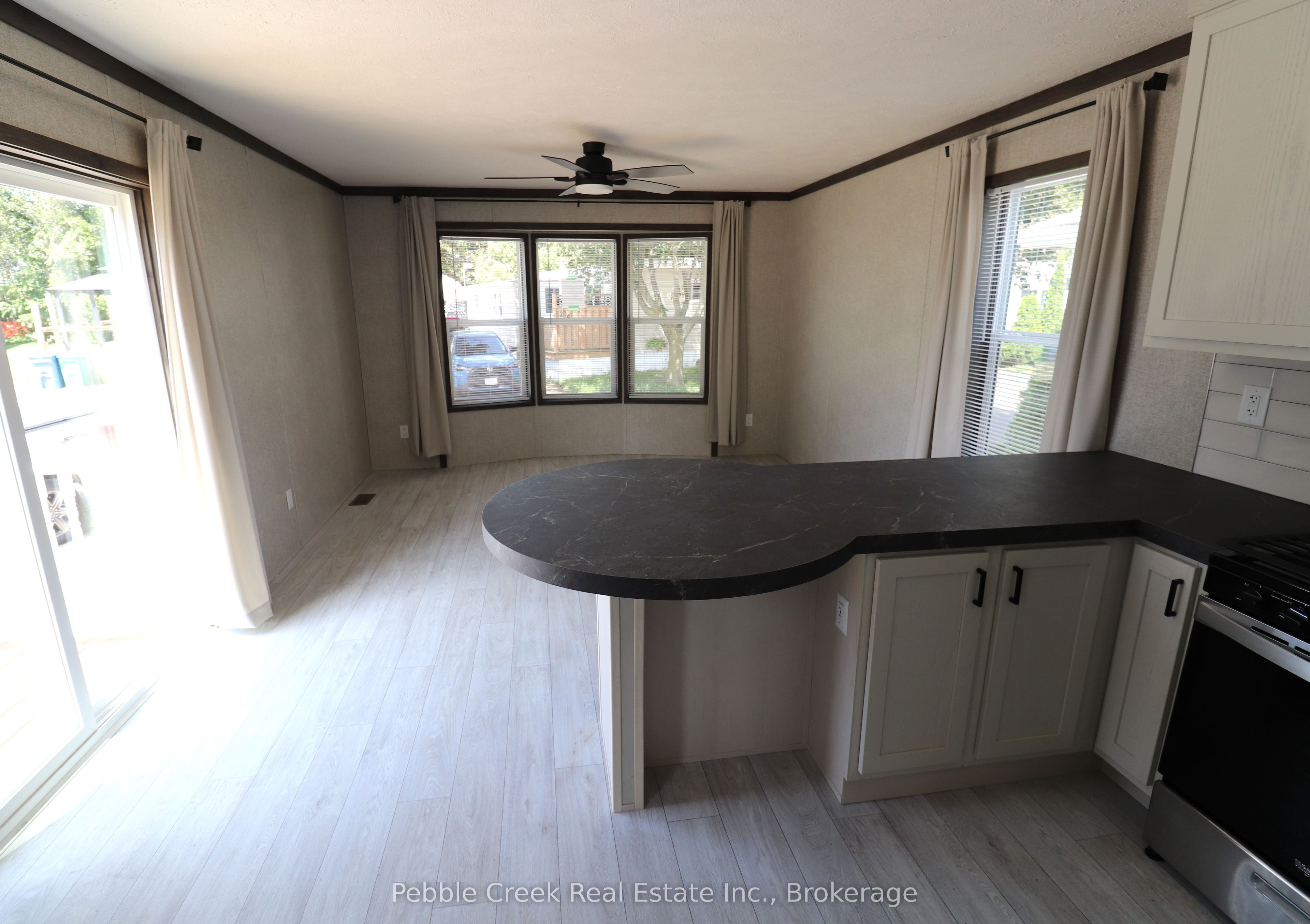 17 Sutton Drive Property Photo 9