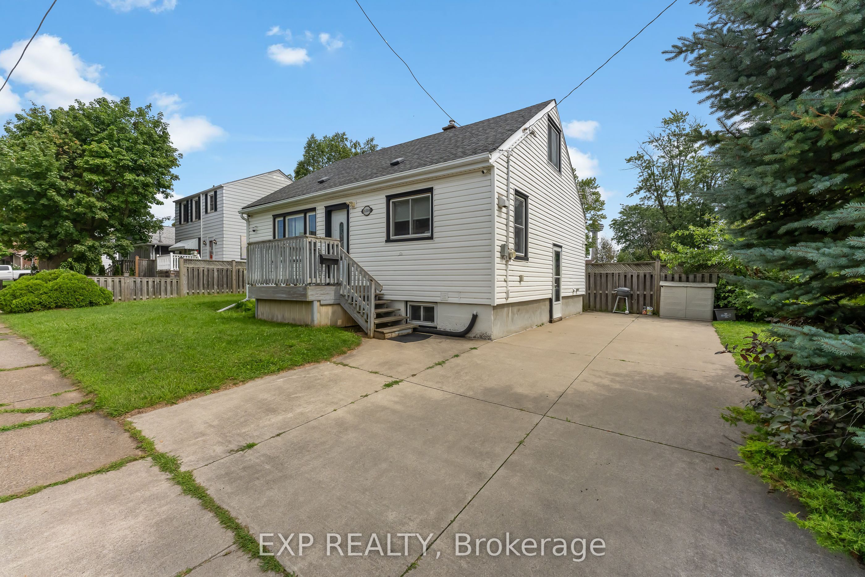6304 Finlay Avenue Property Photo 2