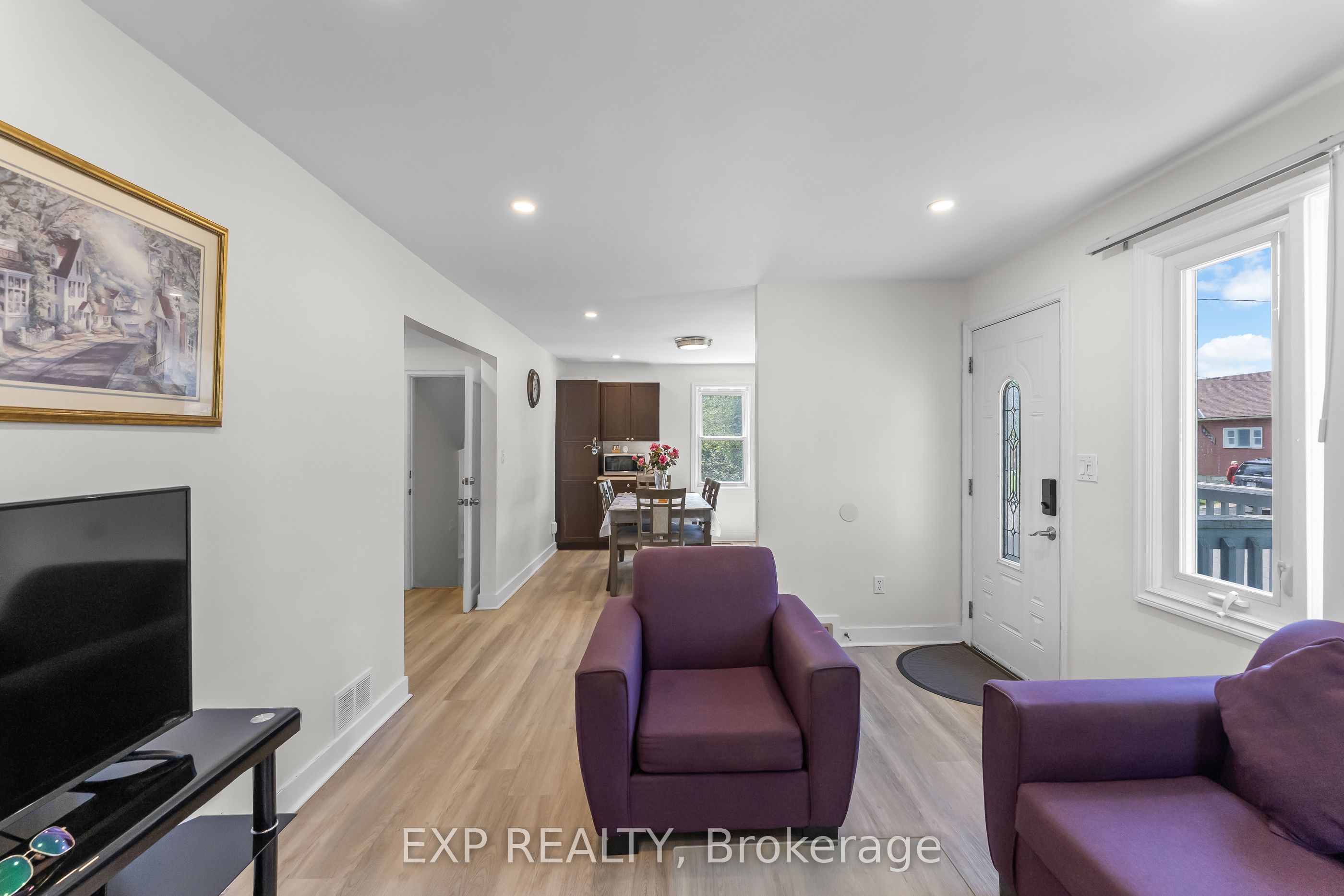 6304 Finlay Avenue Property Photo 10
