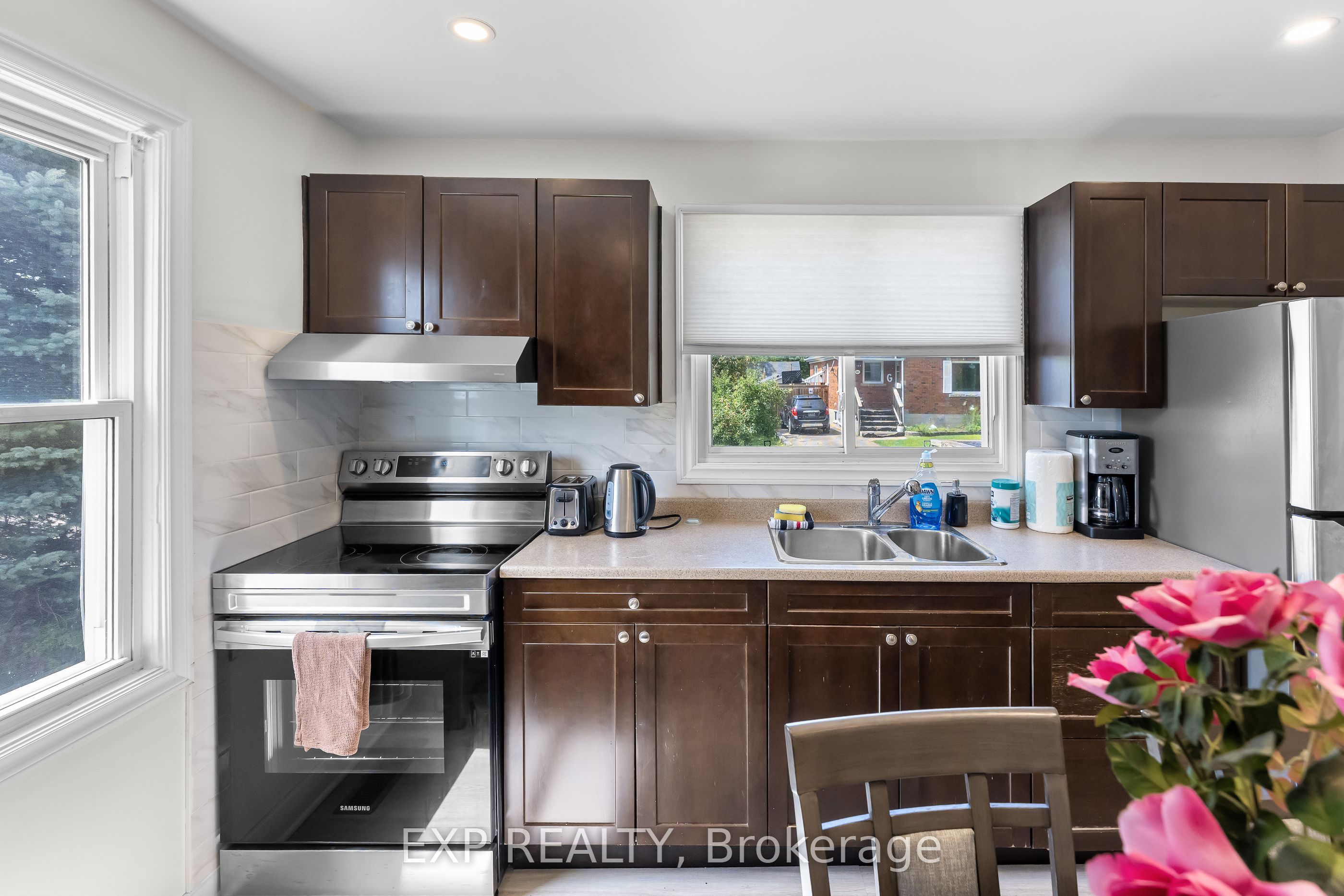 6304 Finlay Avenue Property Photo 13