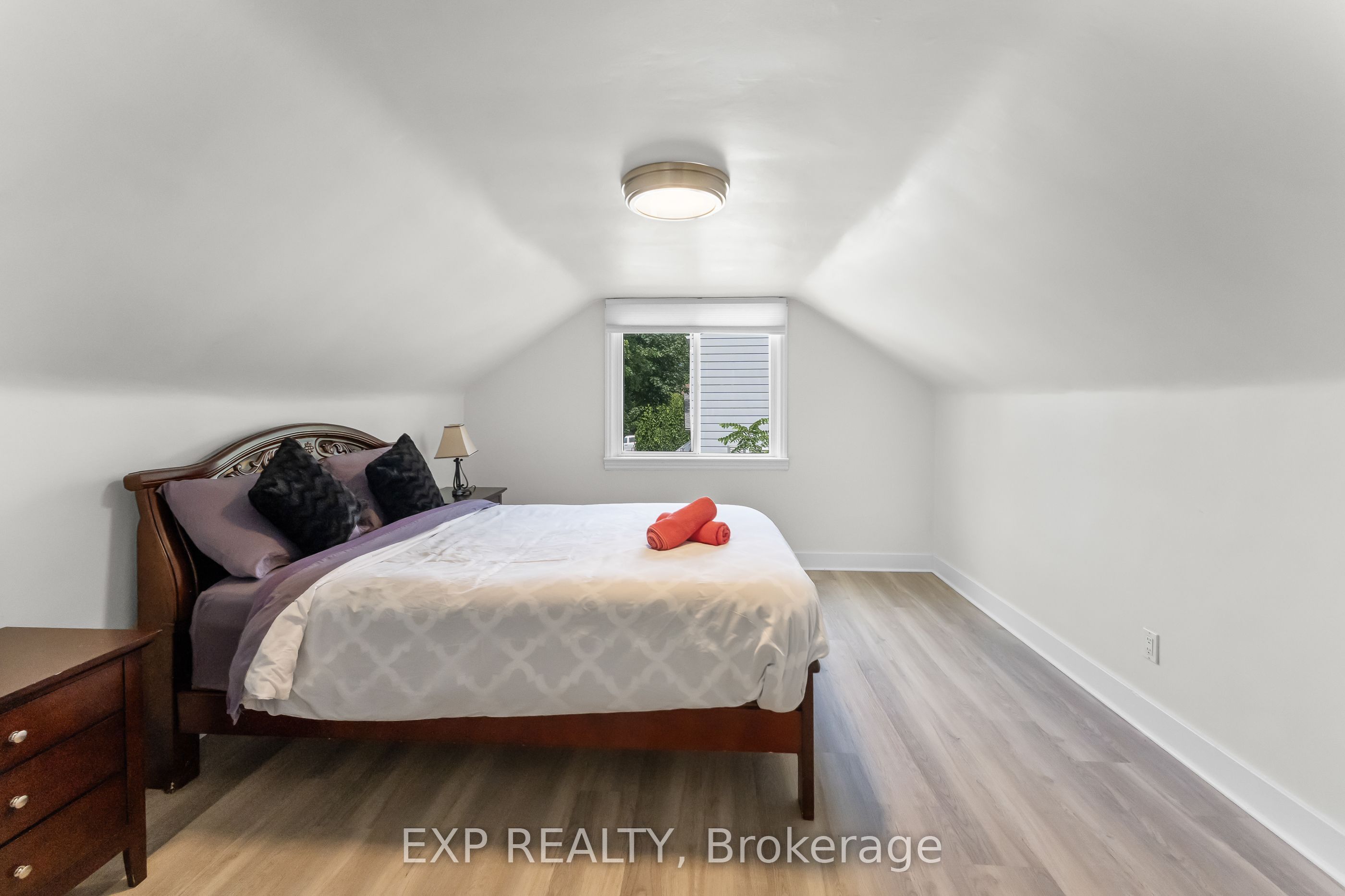 6304 Finlay Avenue Property Photo 24