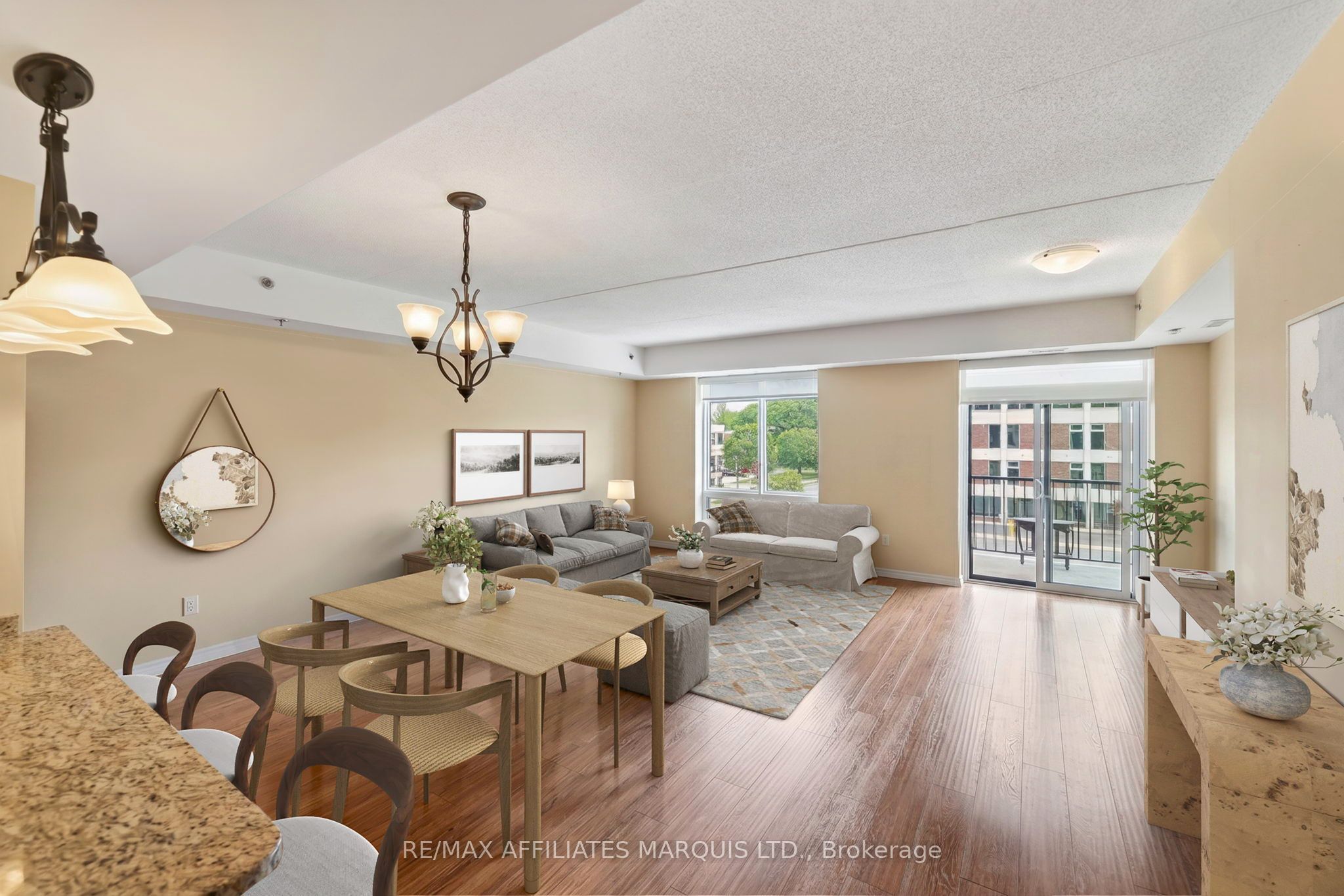 108 Second Street E 200 Property Photo 12