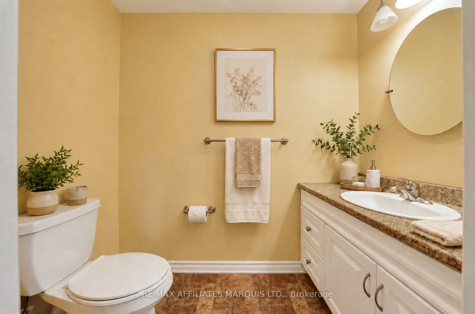 108 Second Street E 200 Property Photo 21