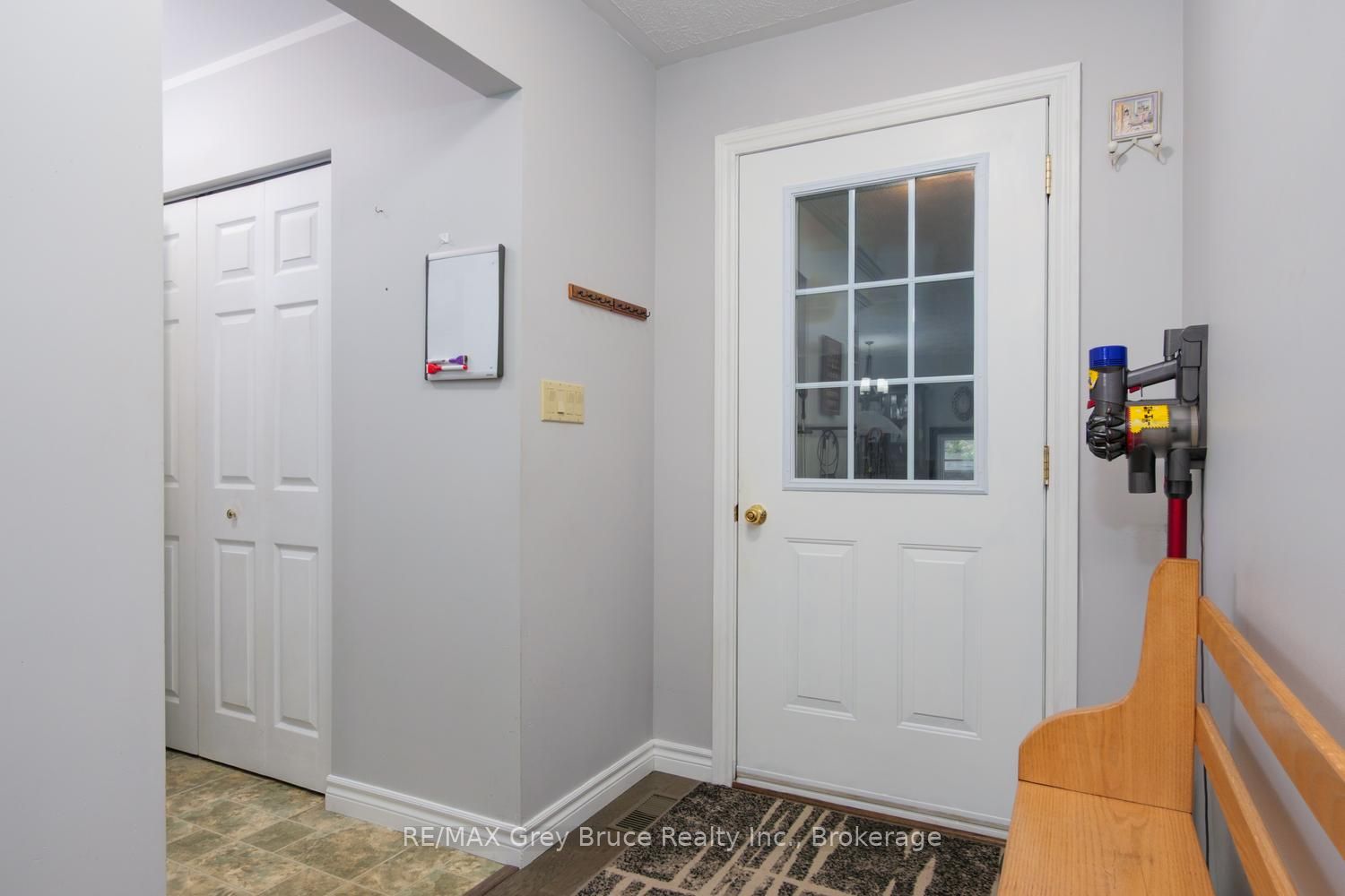 358 Huron Road Property Photo 20