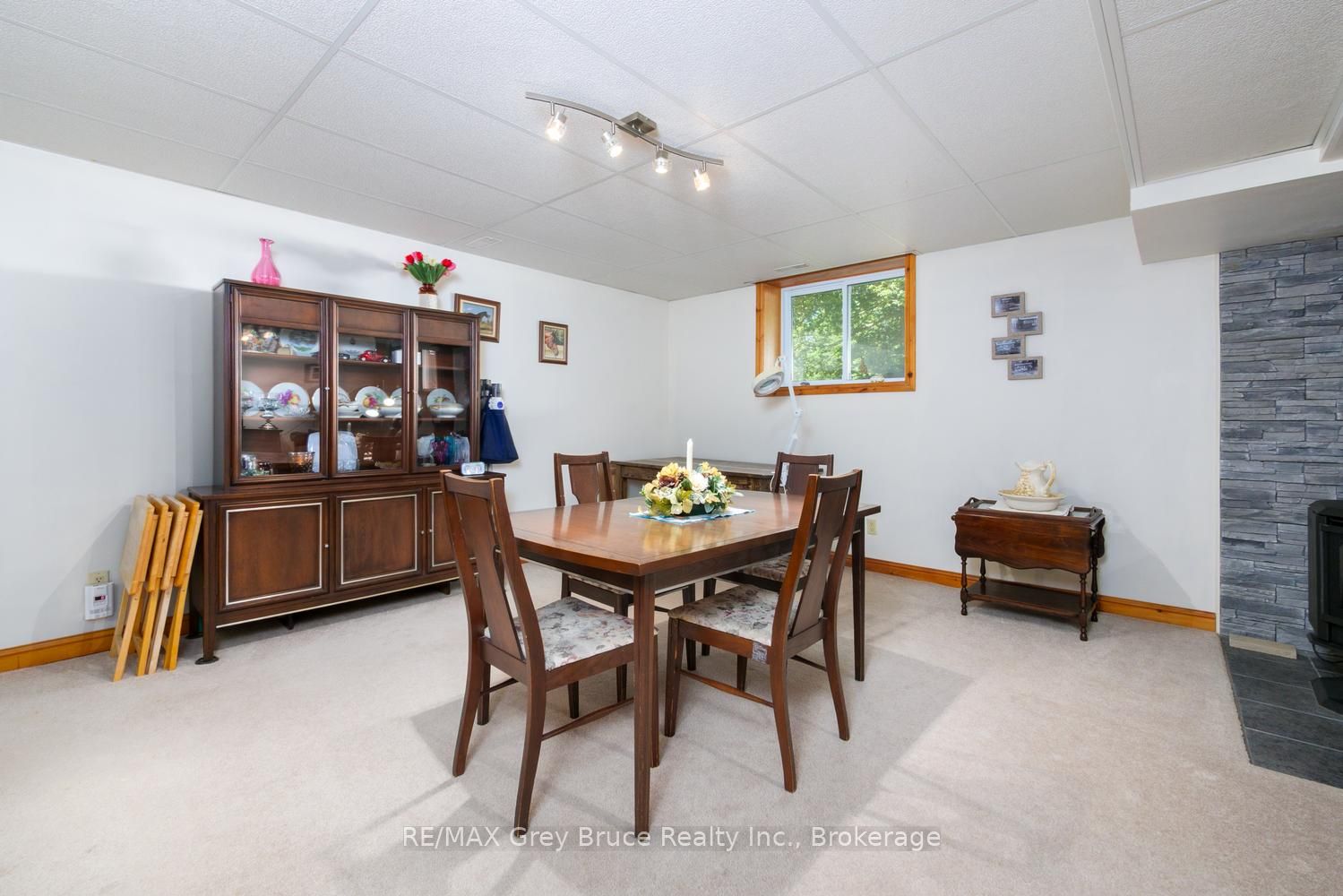 358 Huron Road Property Photo 26
