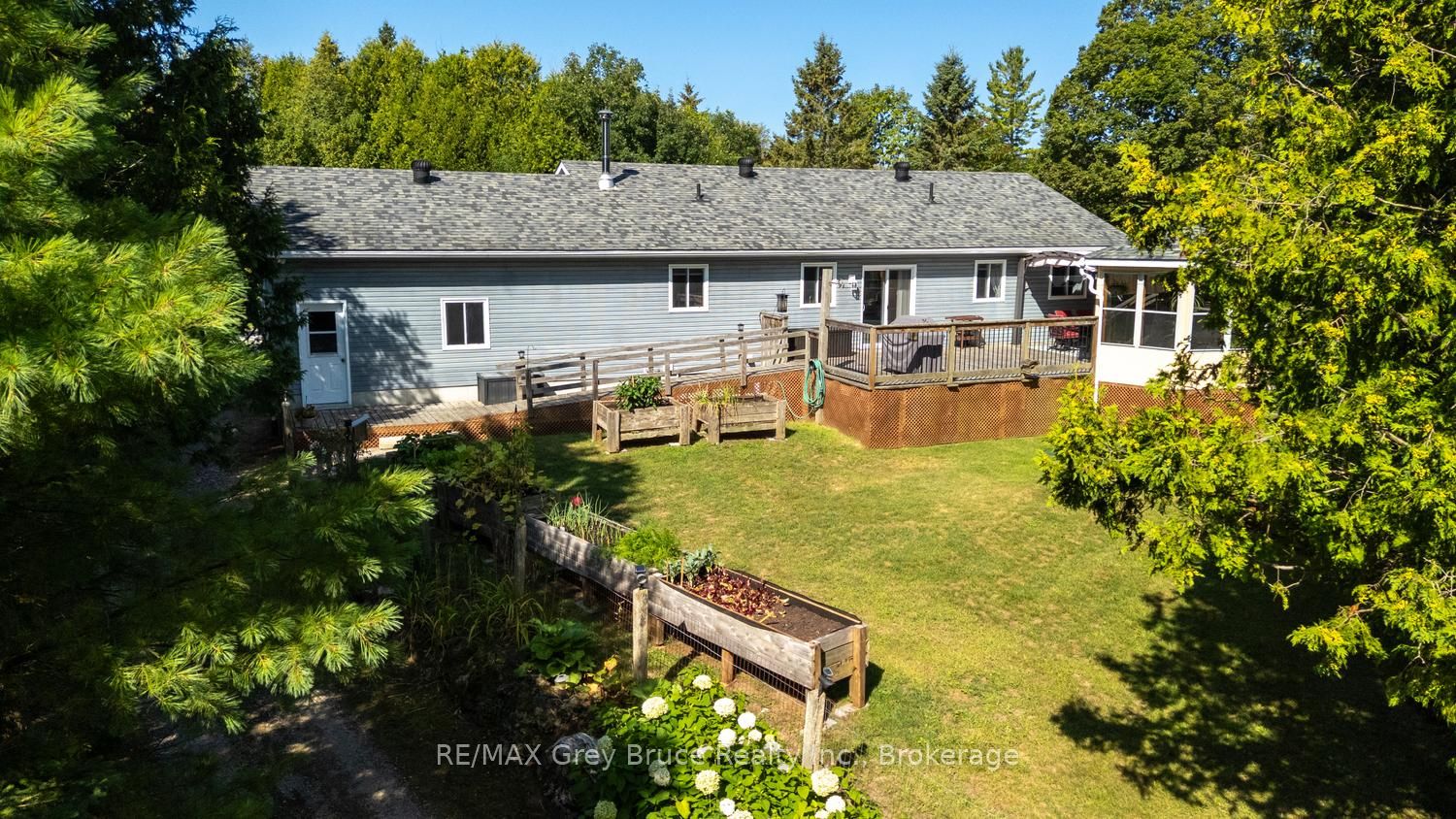 358 Huron Road Property Photo 39