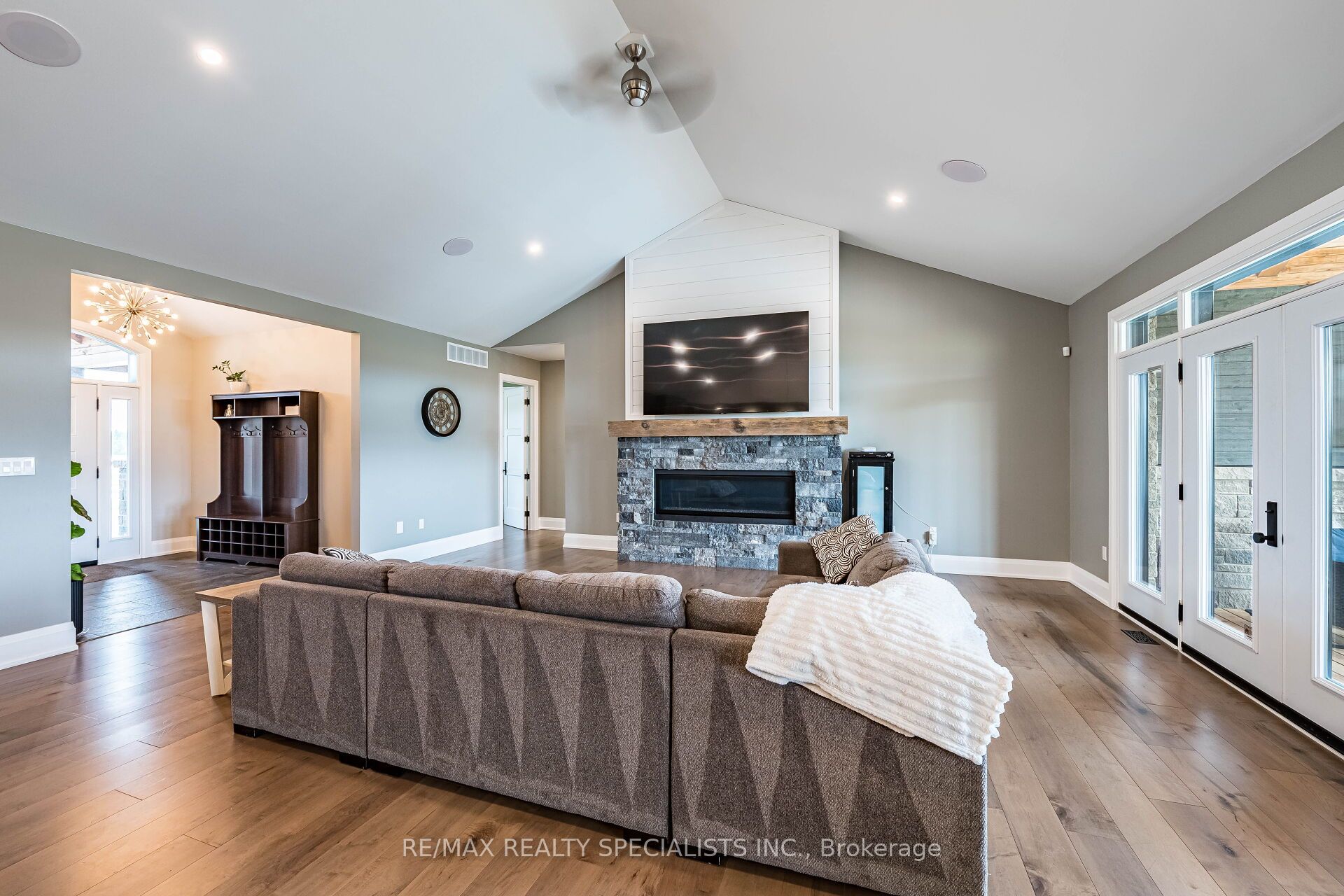 6 Rutledge Heights Property Photo 19