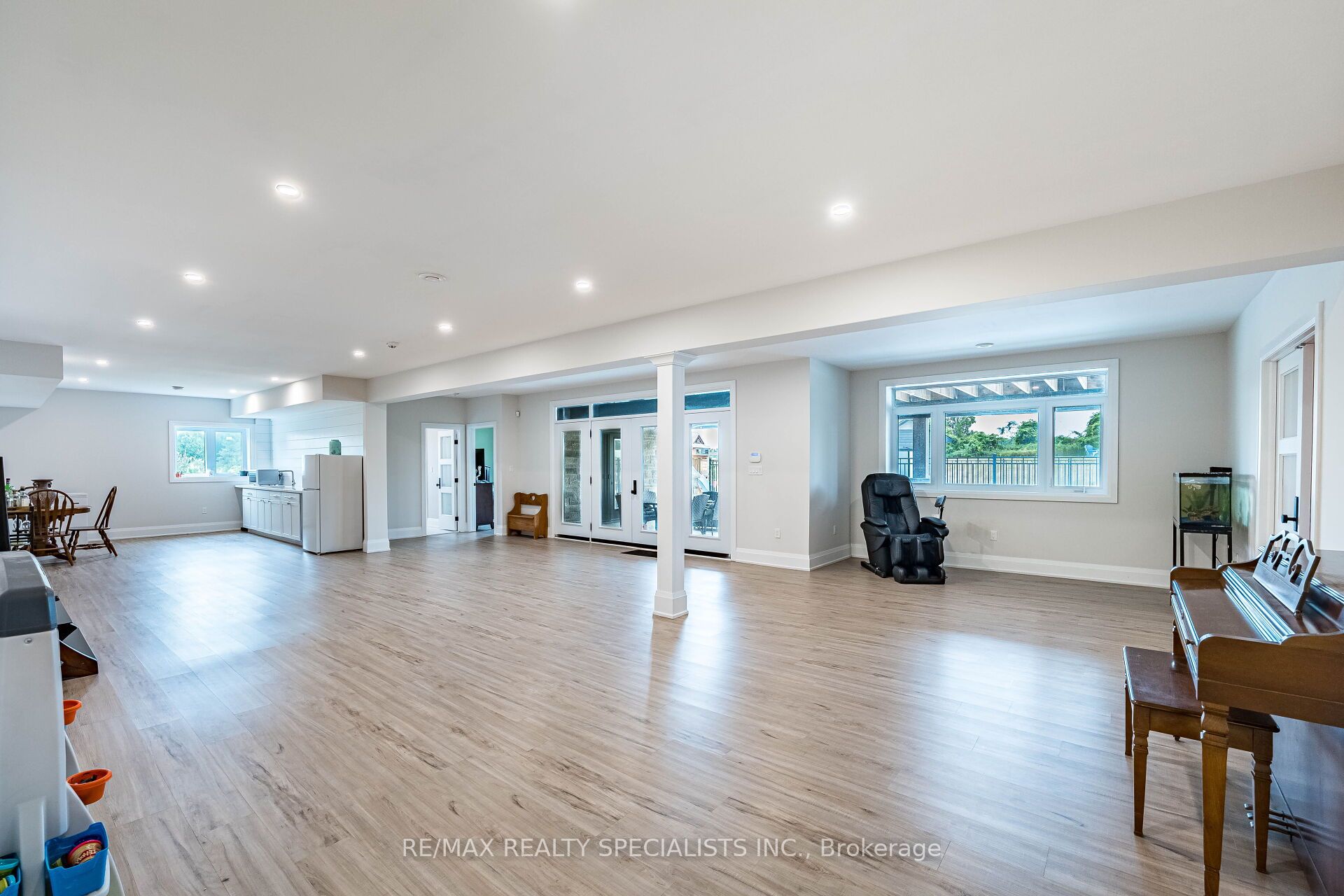 6 Rutledge Heights Property Photo 39