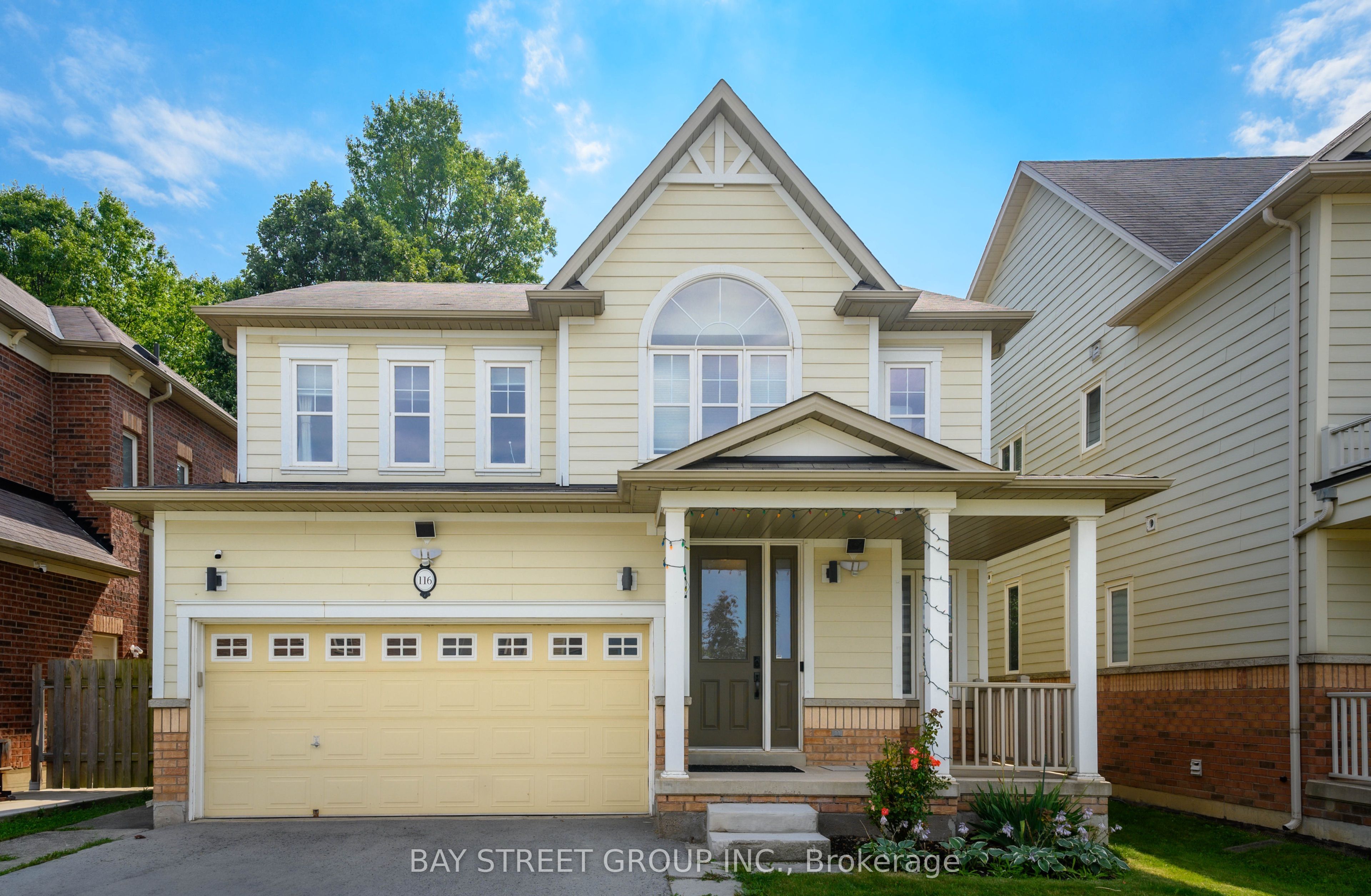 116 Winterberry Boulevard Property Photo 1