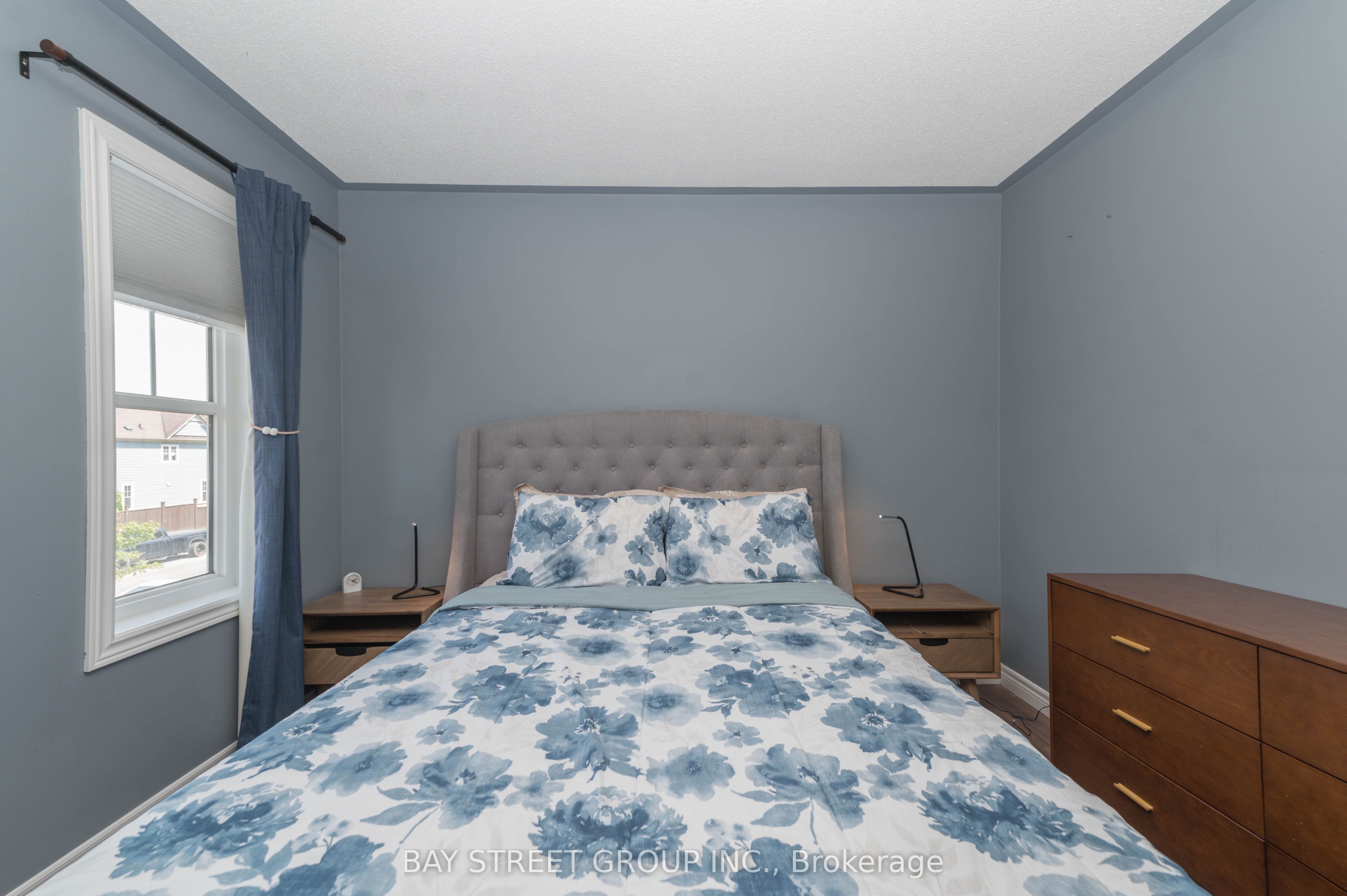116 Winterberry Boulevard Property Photo 22