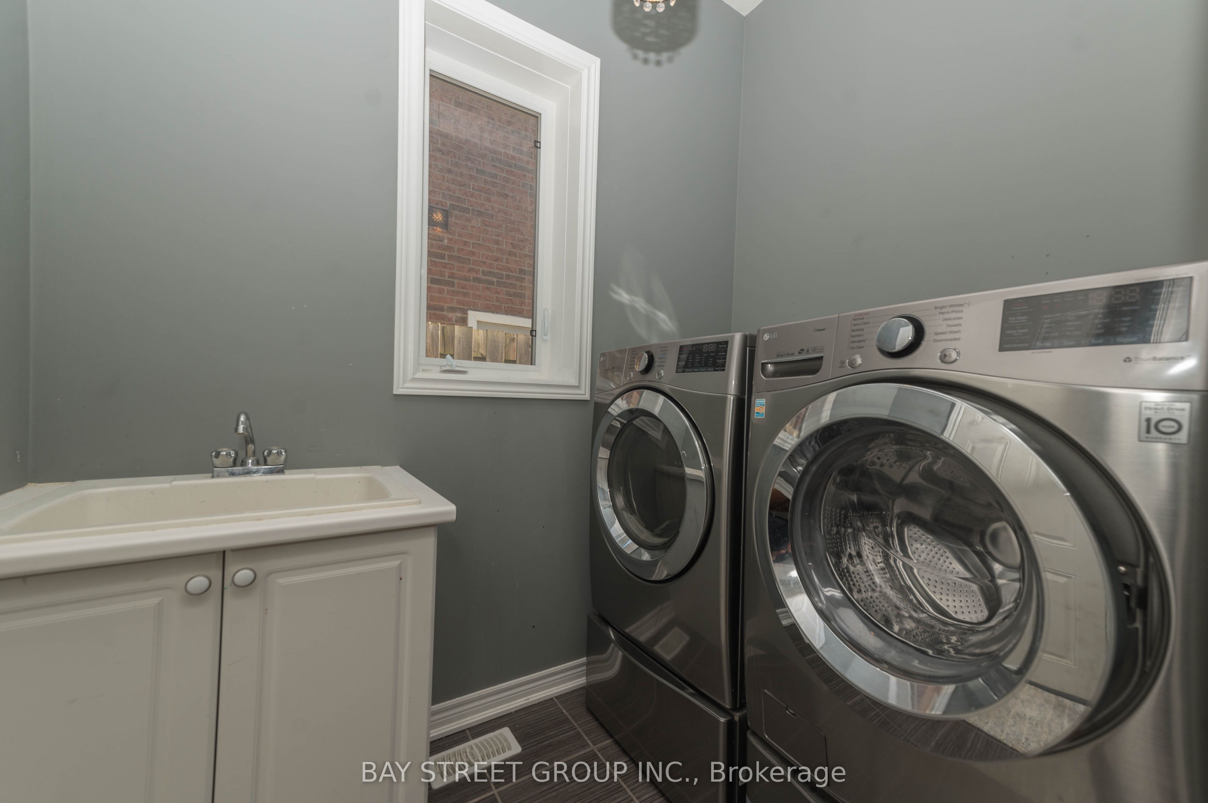116 Winterberry Boulevard Property Photo 30