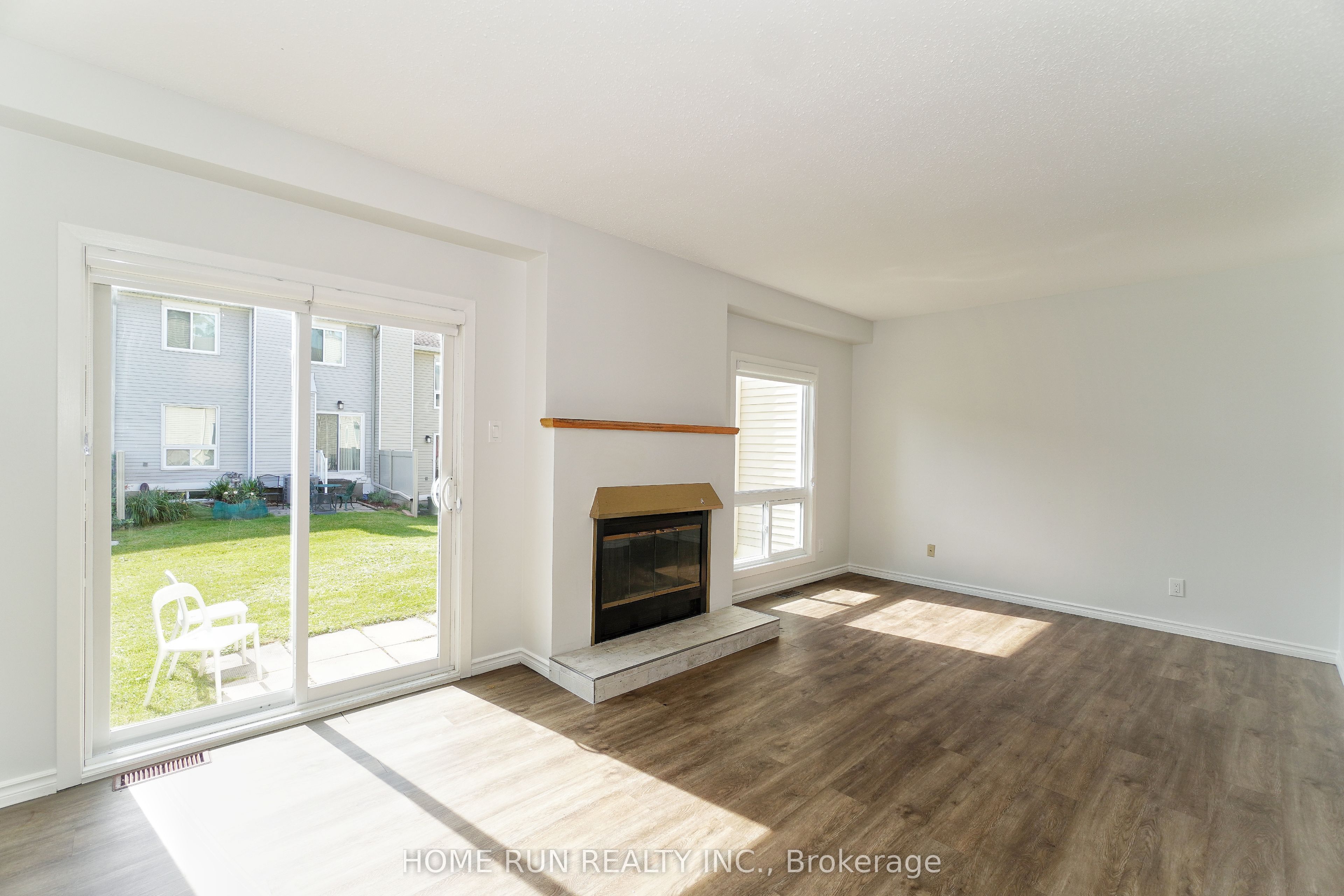 28 Castlebrook Lane A Property Photo 11