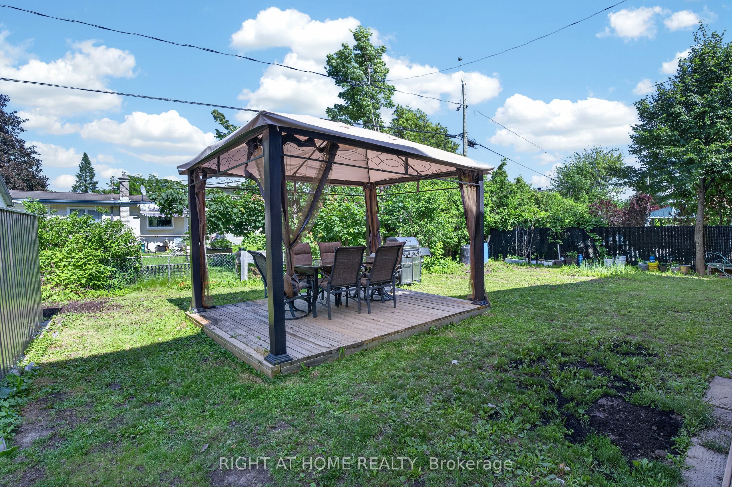 1385 Chartrand Avenue Property Photo 33