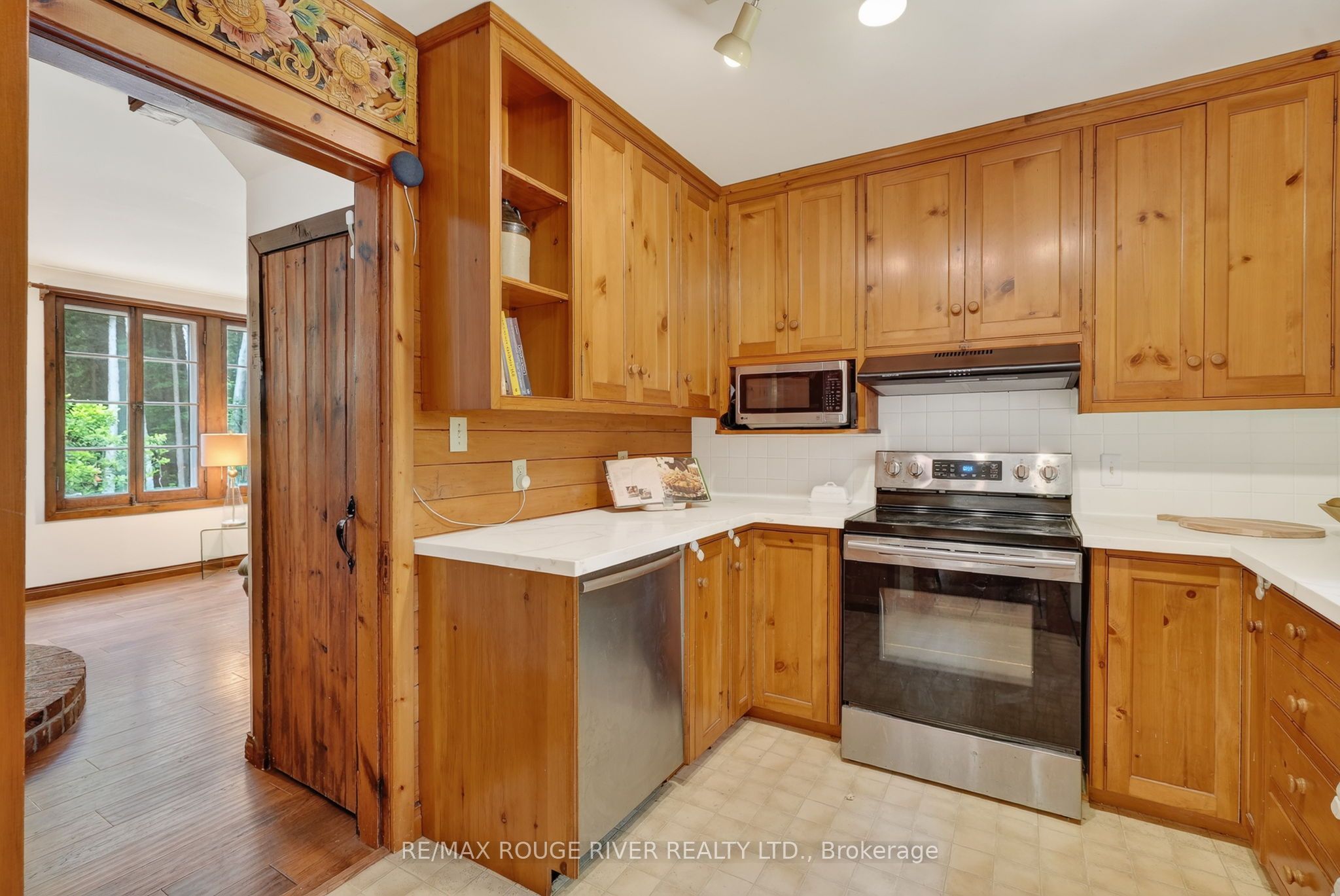 5100 Heaslip Lane Property Photo 26