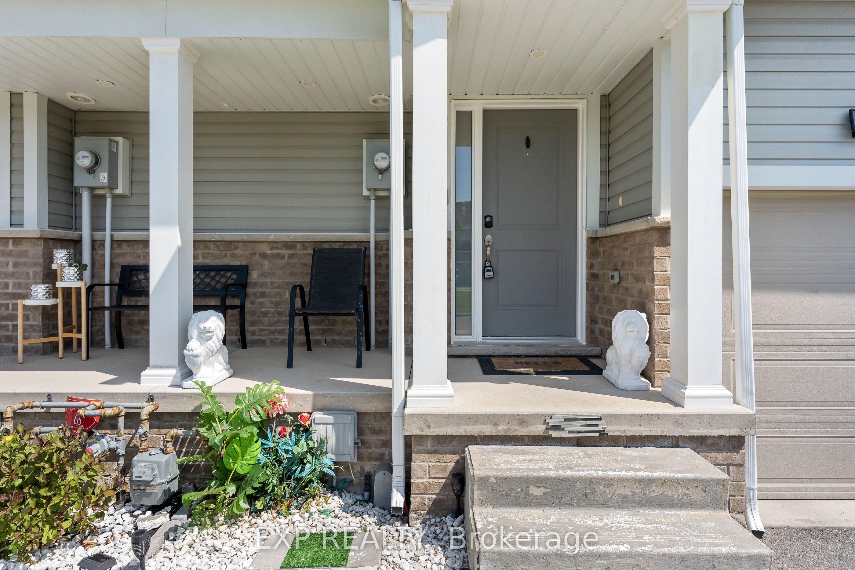 60 Canterbury Drive 3 Property Photo 2