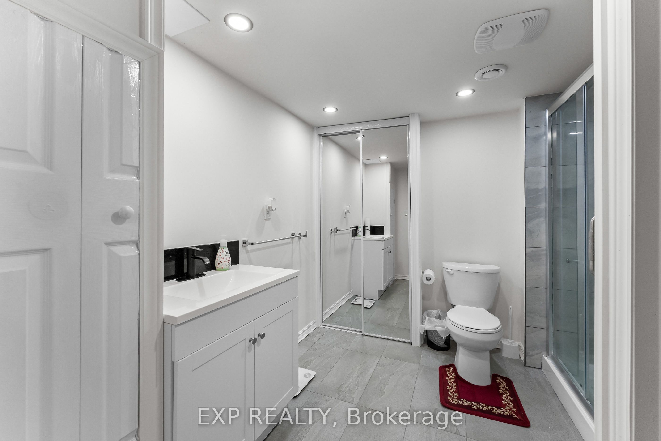 60 Canterbury Drive 3 Property Photo 19