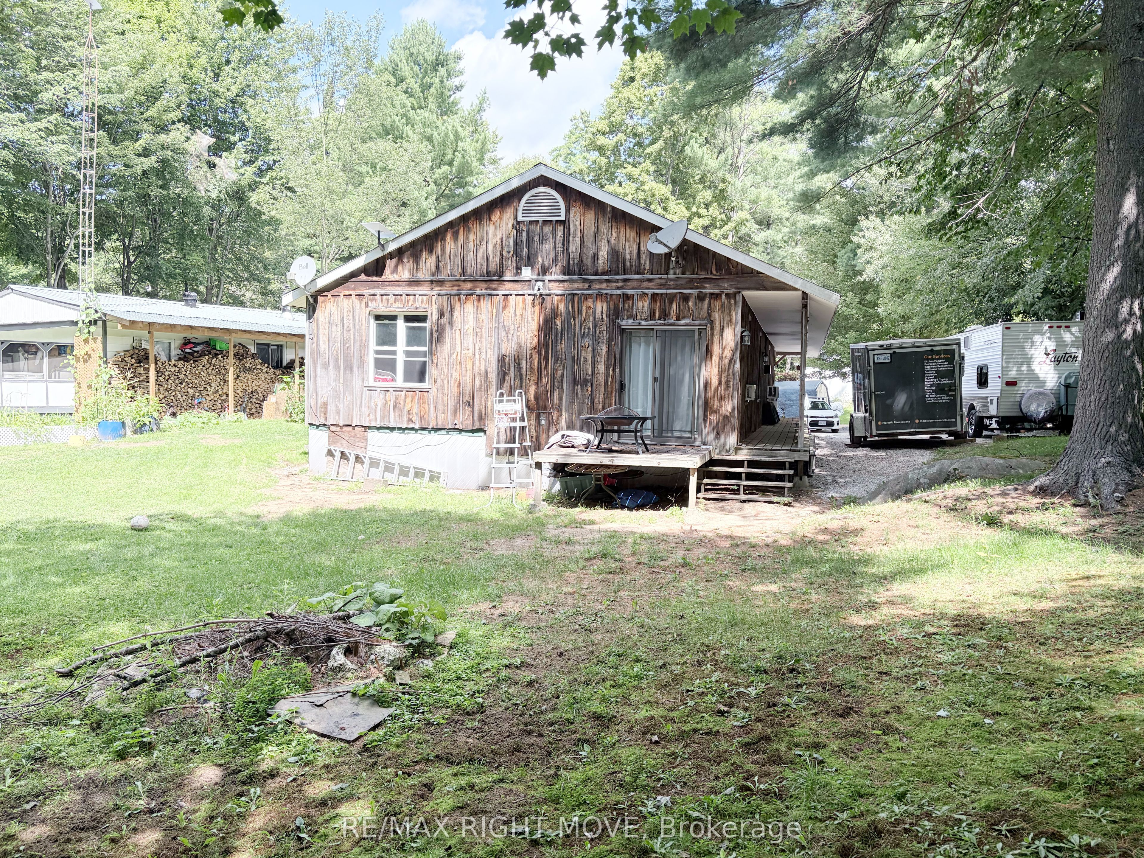 1062 4 Seasons Road Property Photo 25