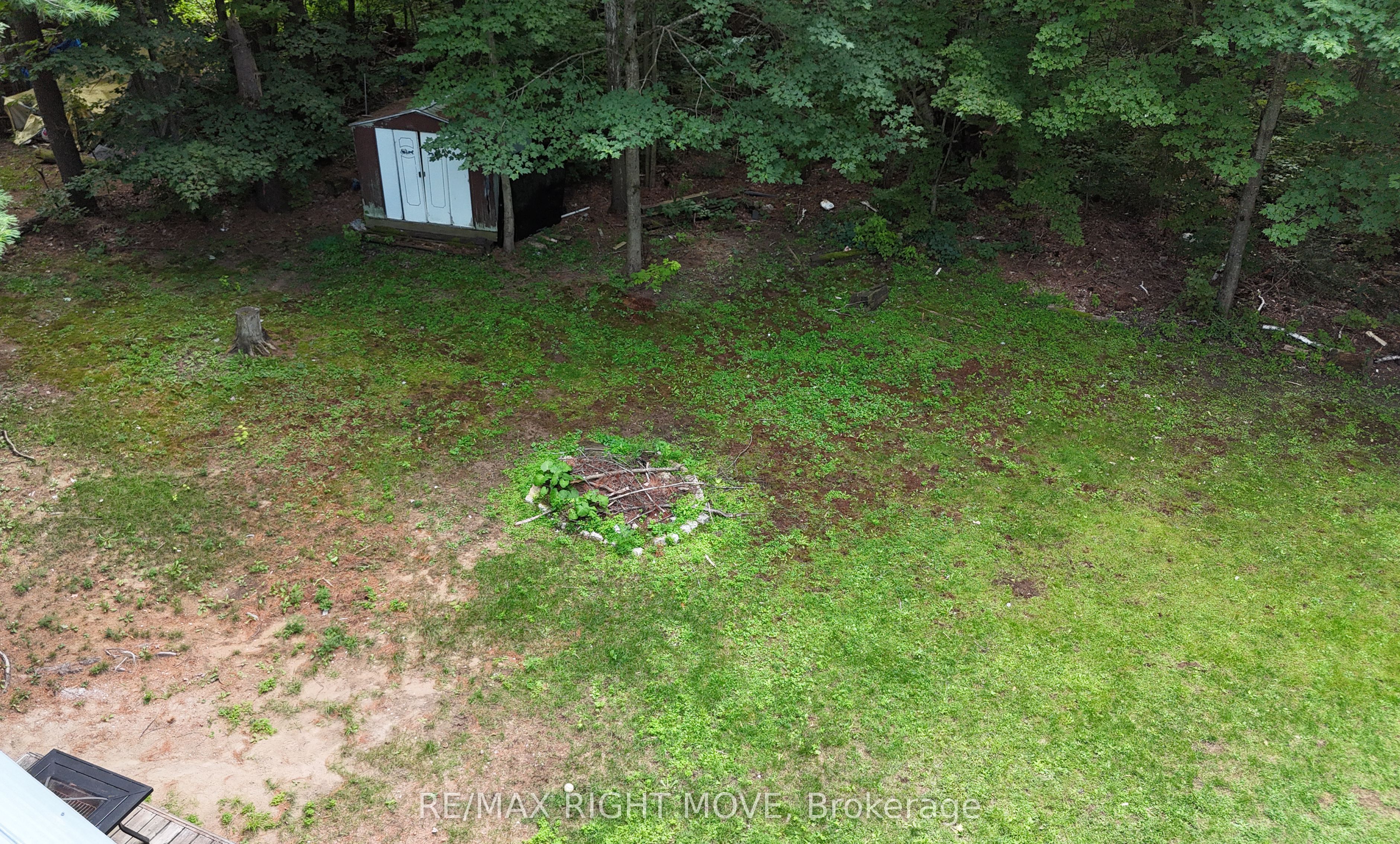 1062 4 Seasons Road Property Photo 26