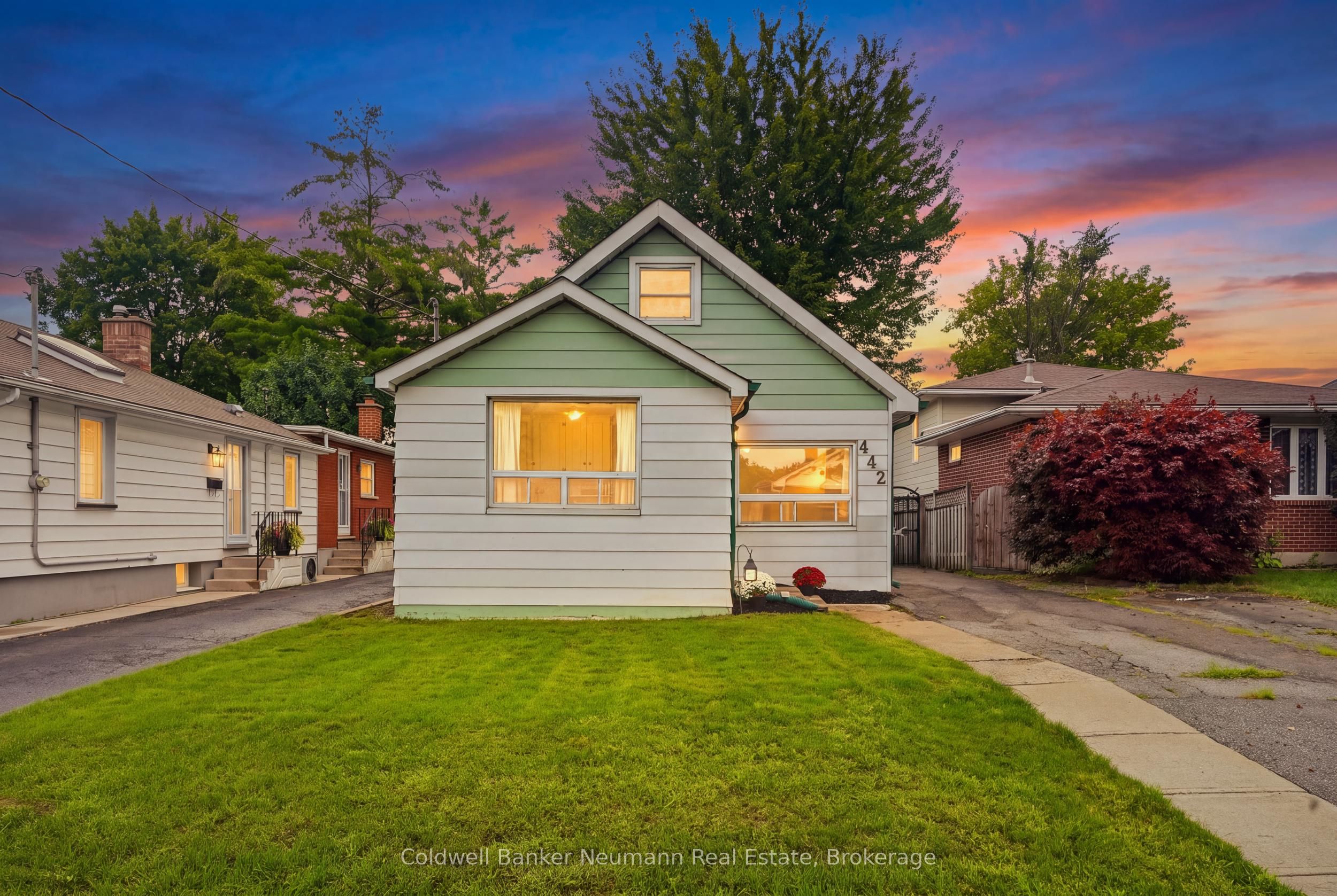 442 Burdick Place