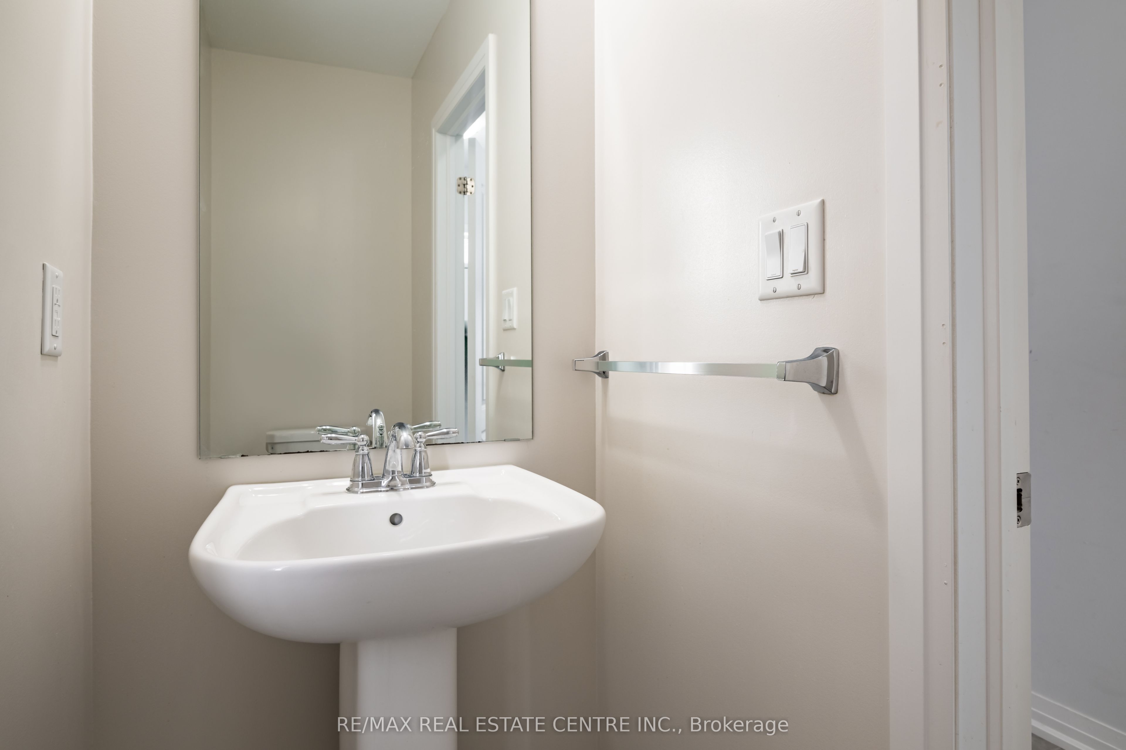 45 Rainey Drive Property Photo 6