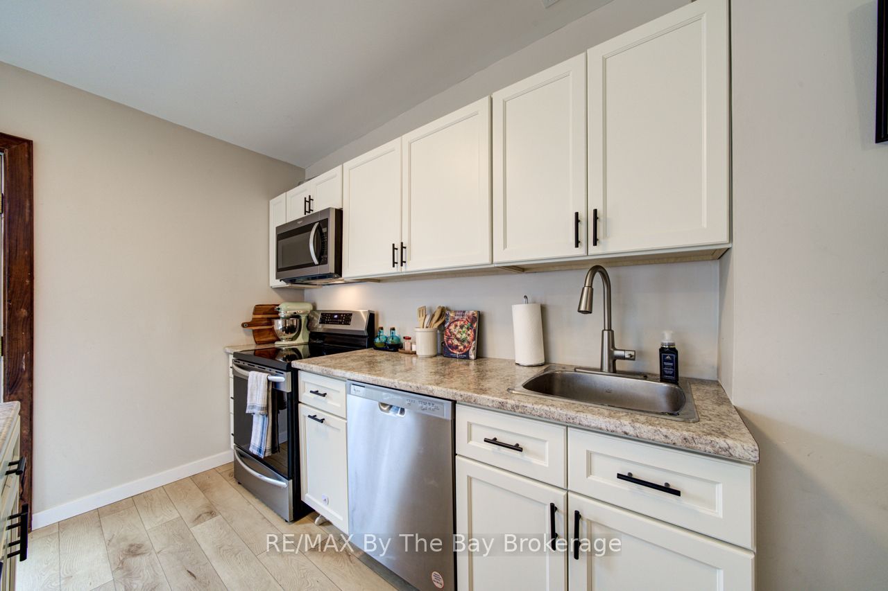794116 Grey Rd 124 Road Property Photo 7