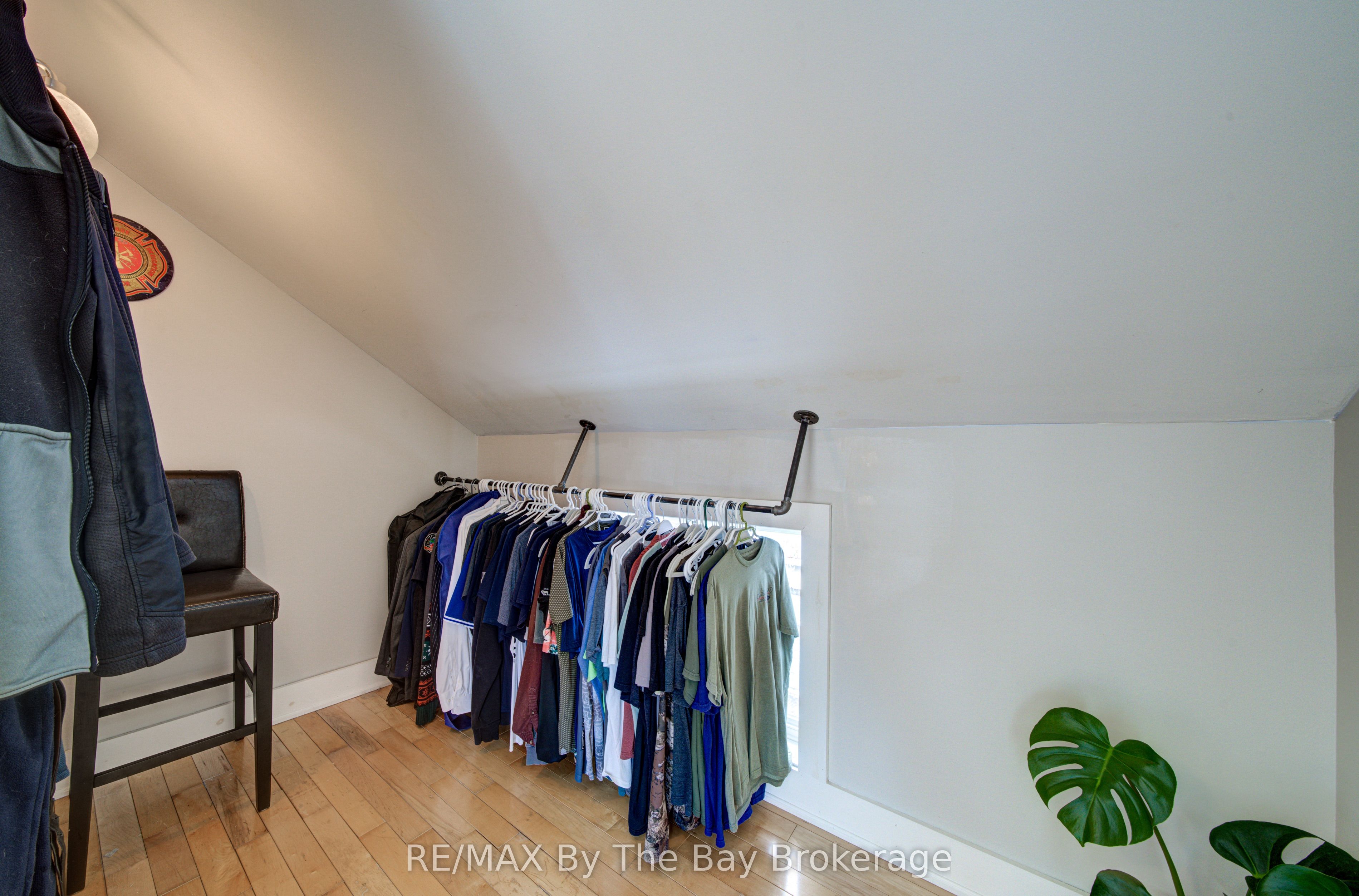 794116 Grey Rd 124 Road Property Photo 26
