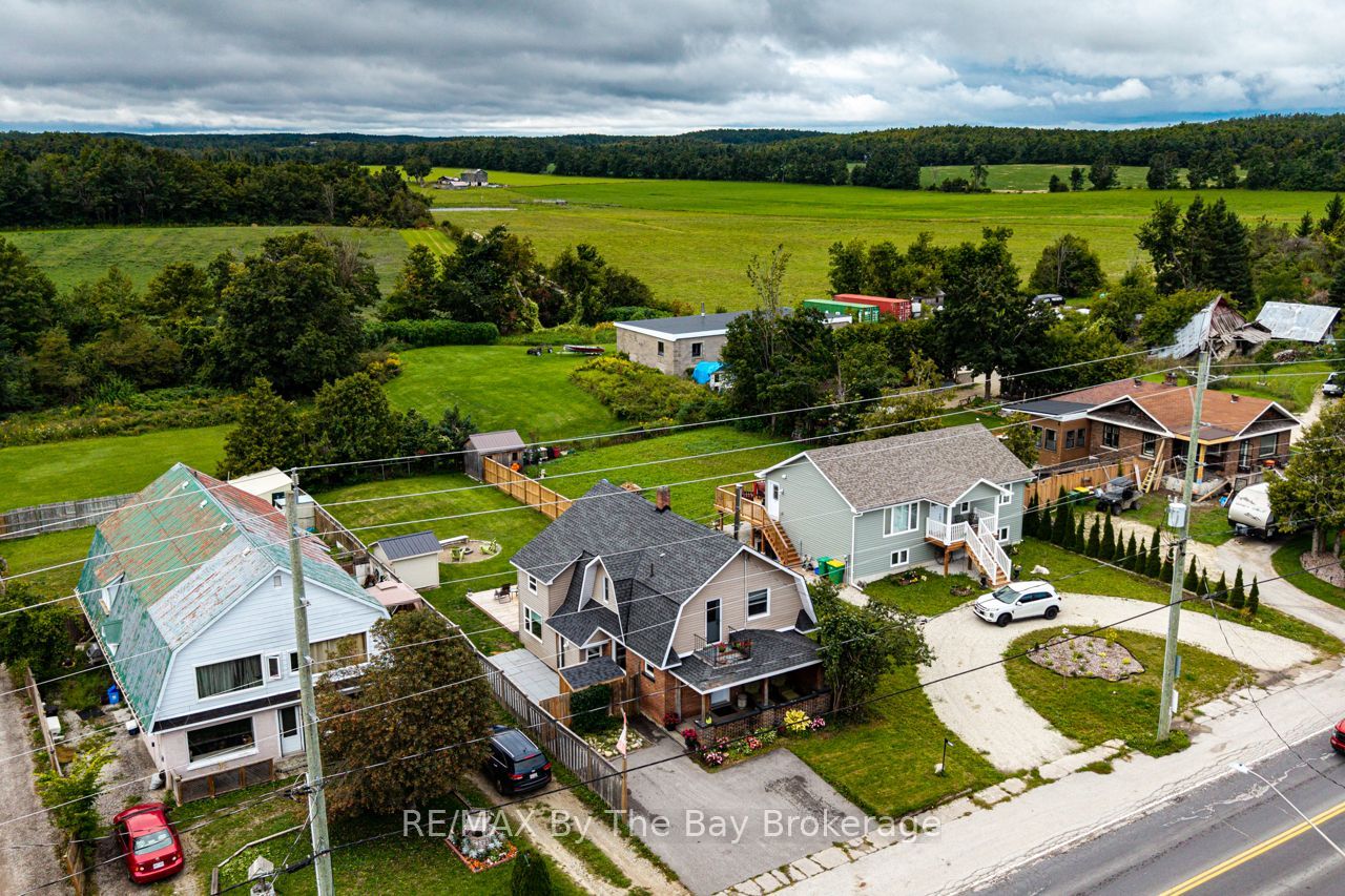 794116 Grey Rd 124 Road Property Photo 41