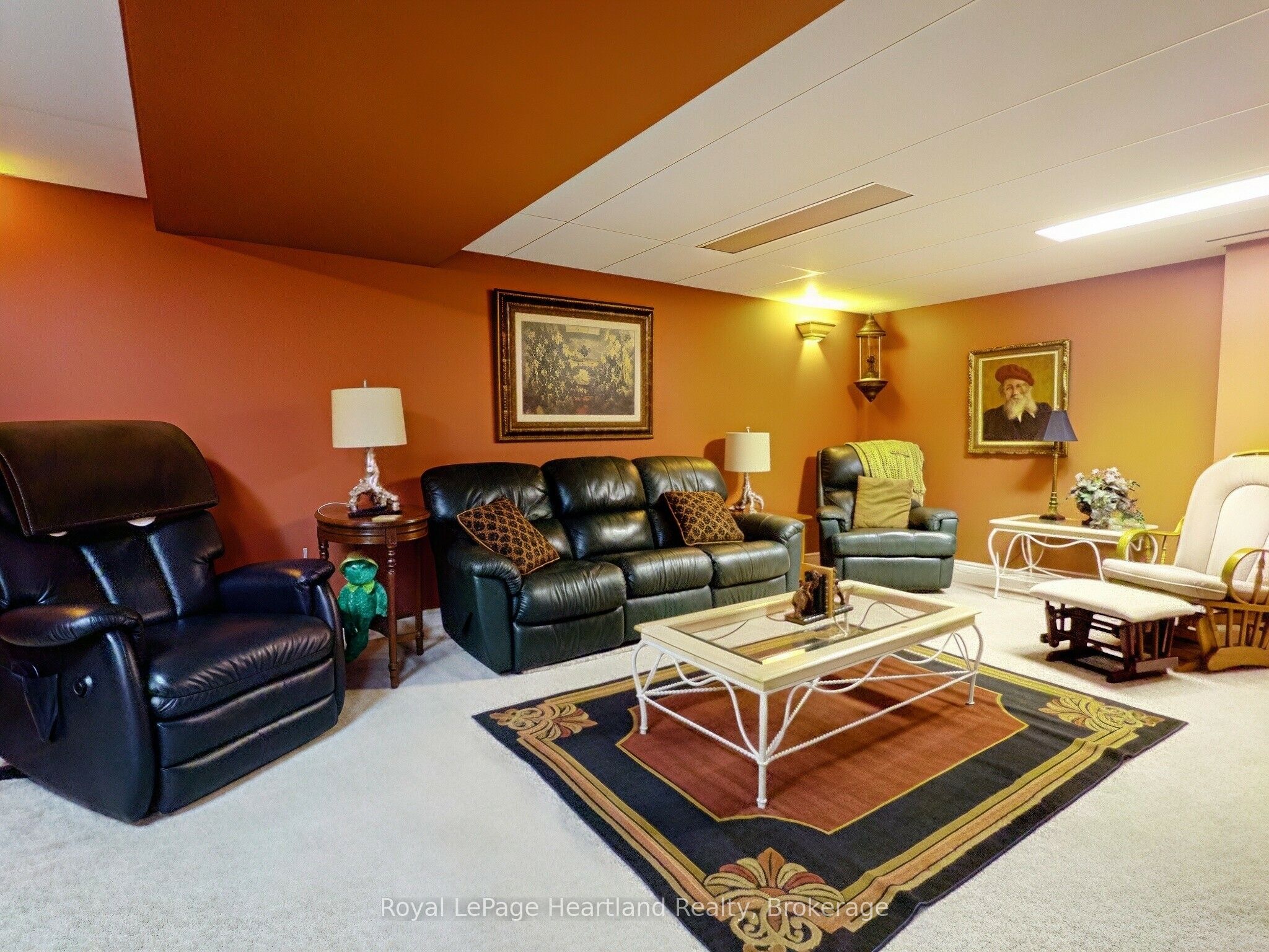155 Victoria Drive Property Photo 29