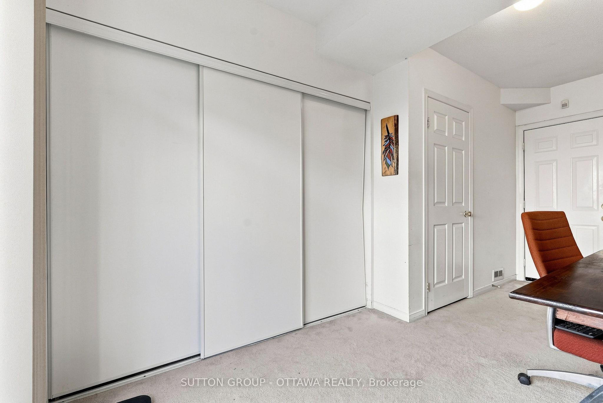 22 Manhattan Crescent Property Photo 24