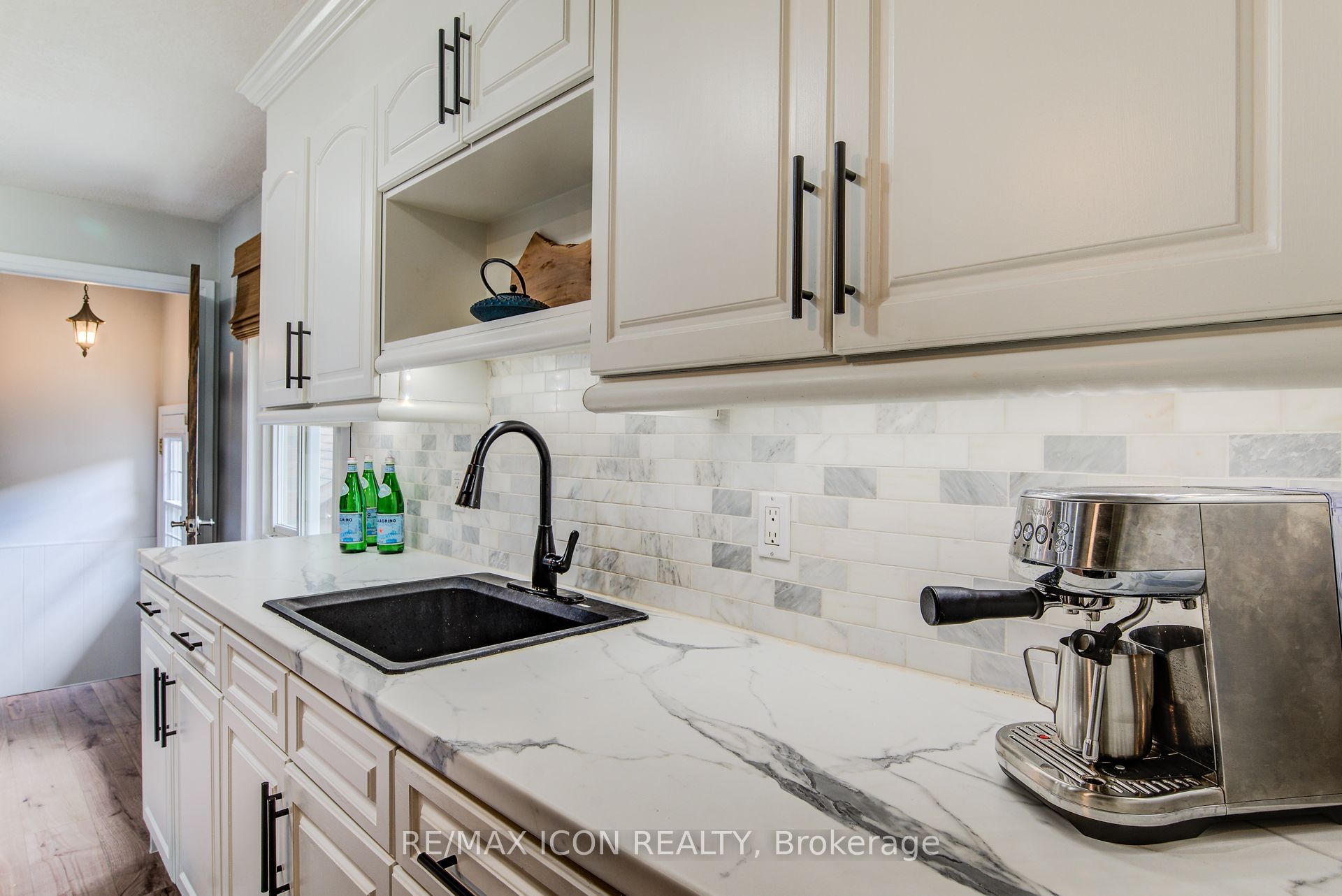 88 Pinedale Drive Property Photo 11