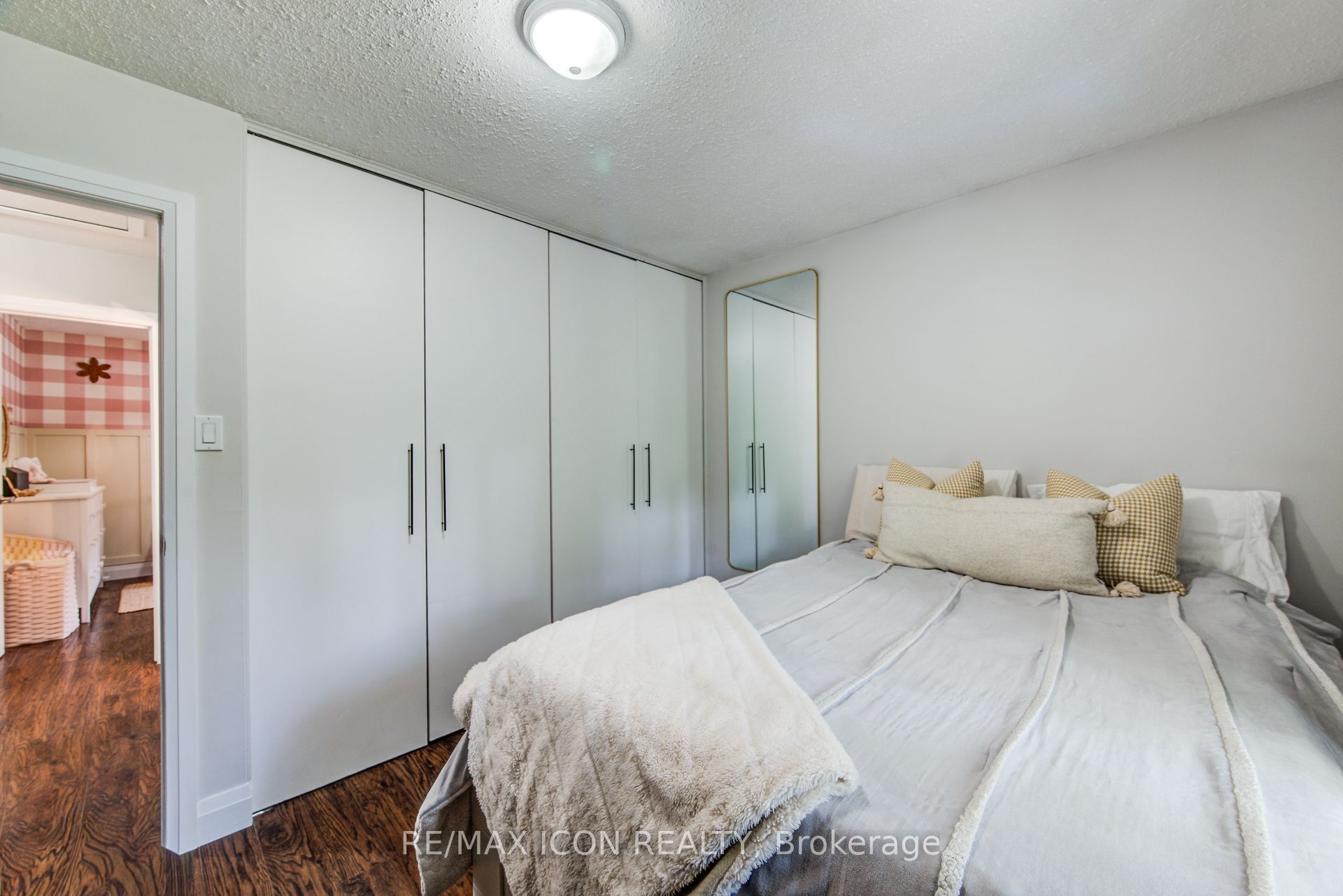 88 Pinedale Drive Property Photo 17