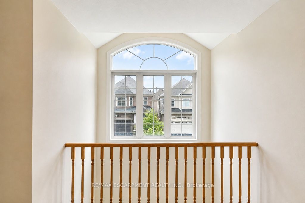 5 Sleeth Street Property Photo 9
