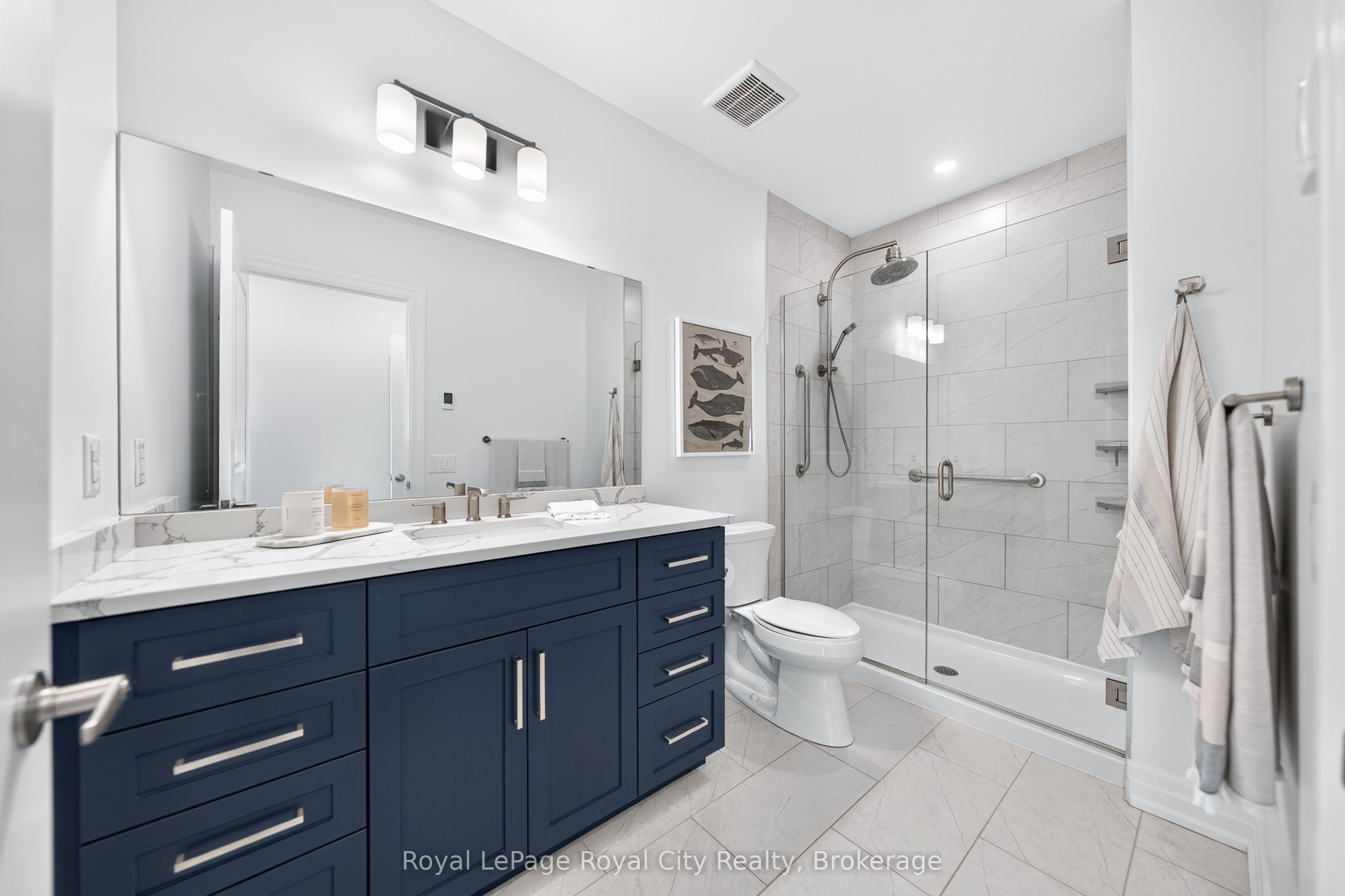1880 Gordon Street 305 Property Photo 27