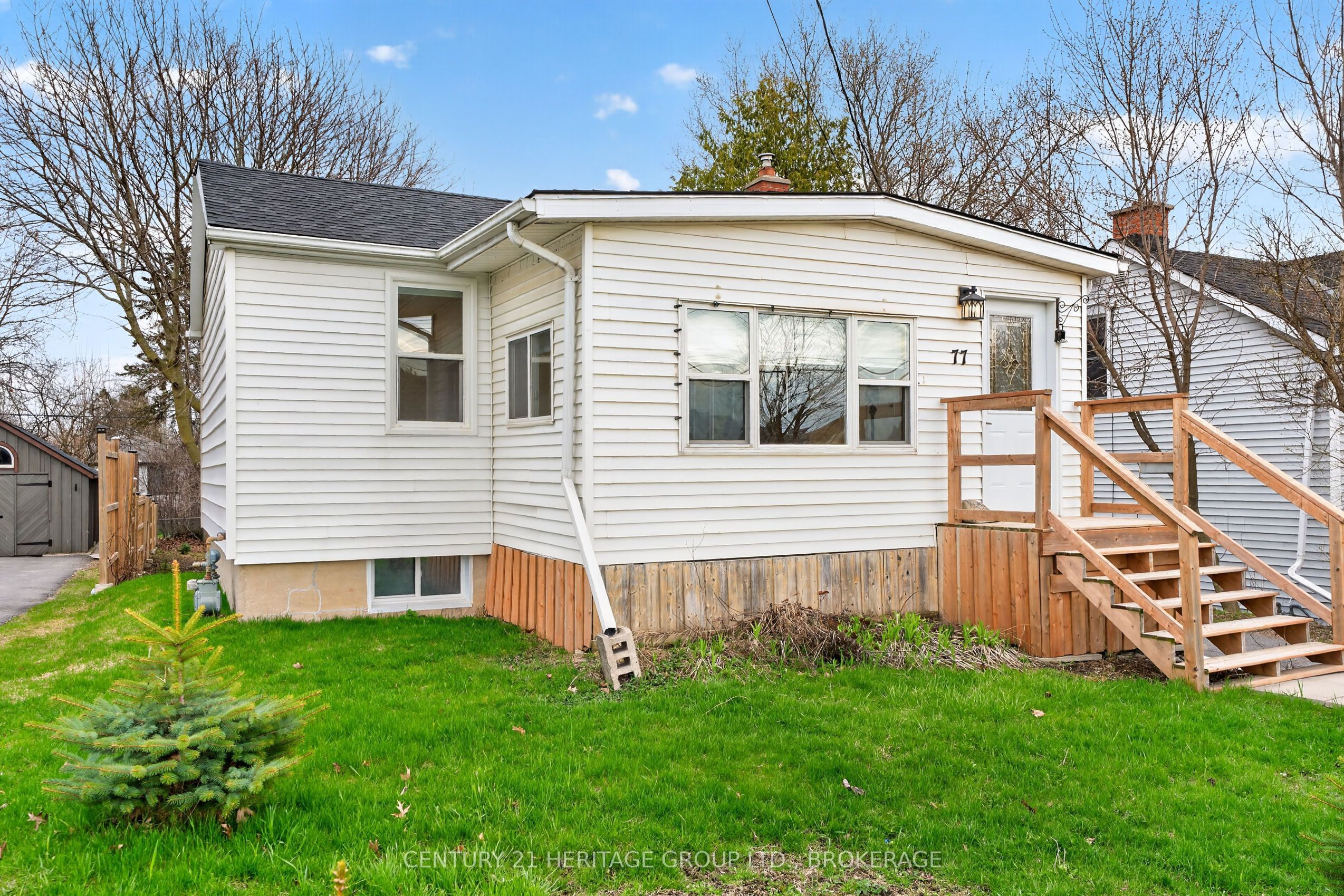 77 Portsmouth Avenue Property Photo 3