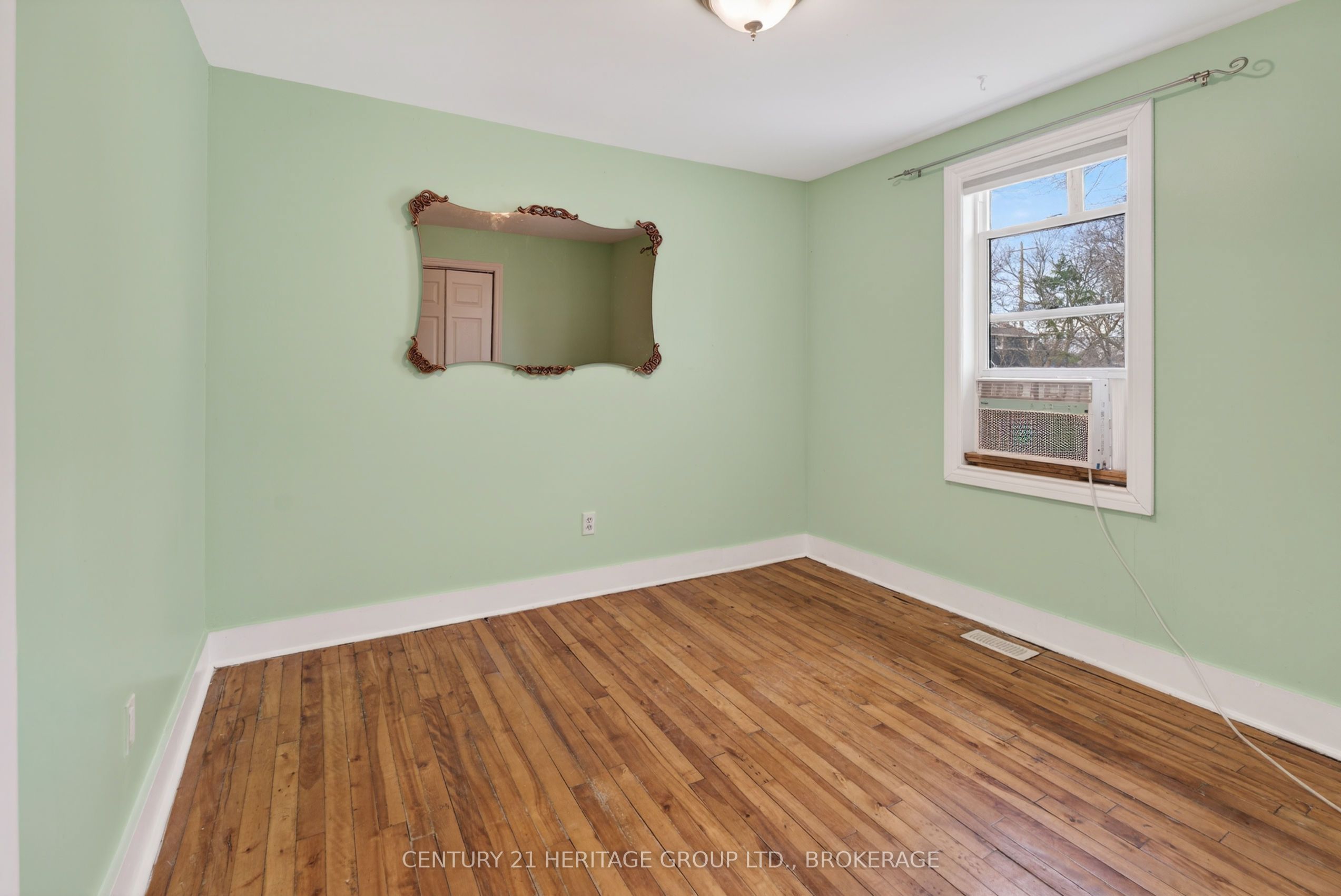77 Portsmouth Avenue Property Photo 17