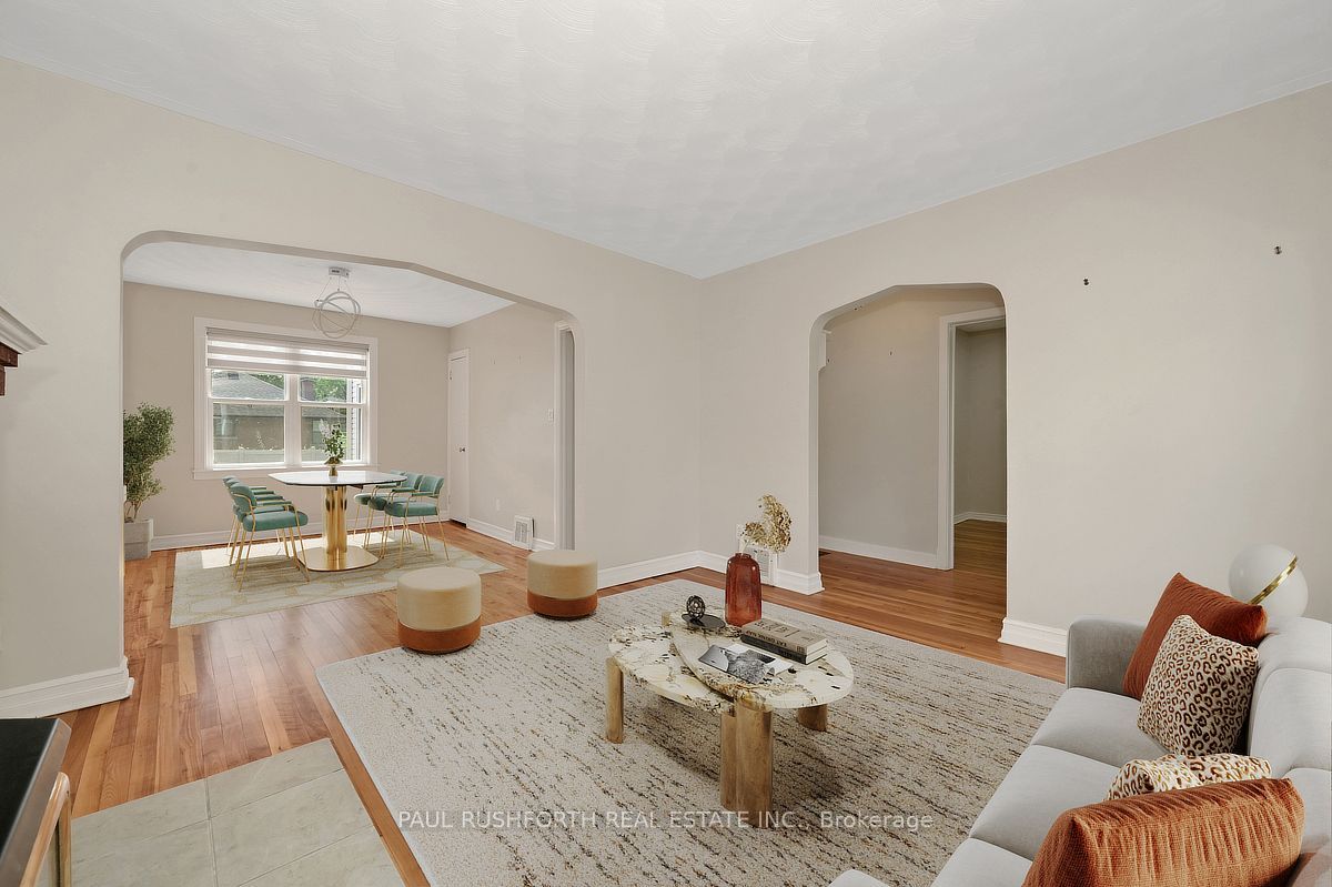 1072 Richard Avenue Property Photo 7
