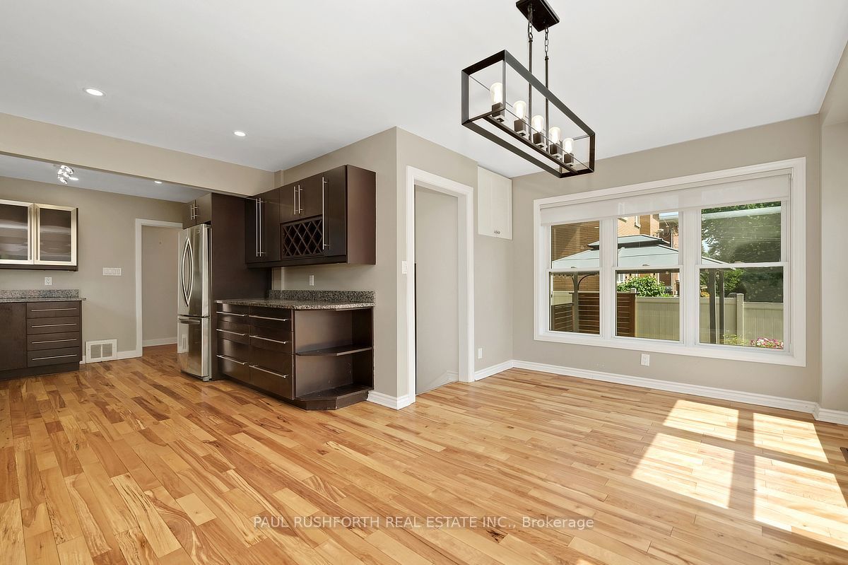 1072 Richard Avenue Property Photo 16