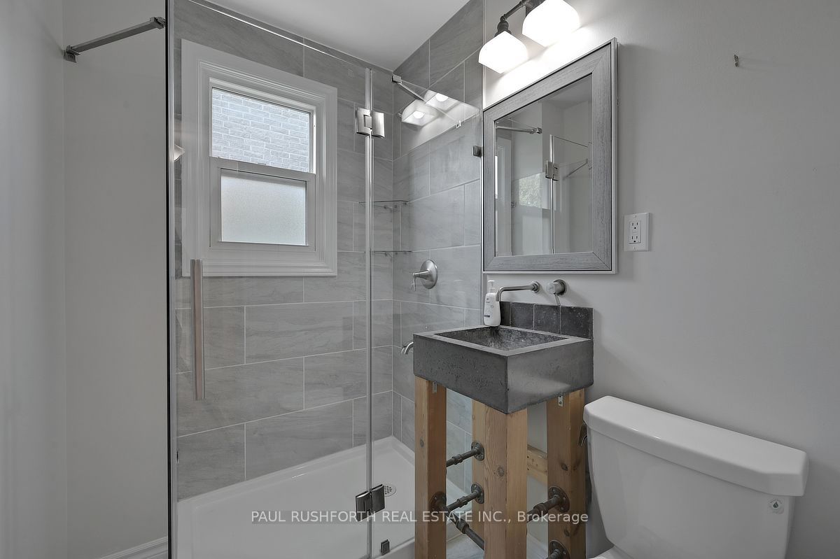 1072 Richard Avenue Property Photo 19