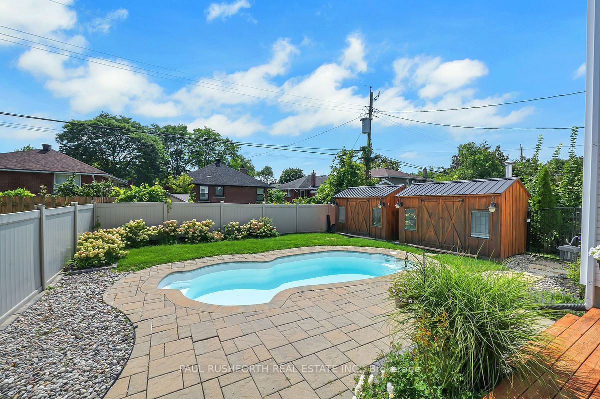 1072 Richard Avenue Property Photo 37