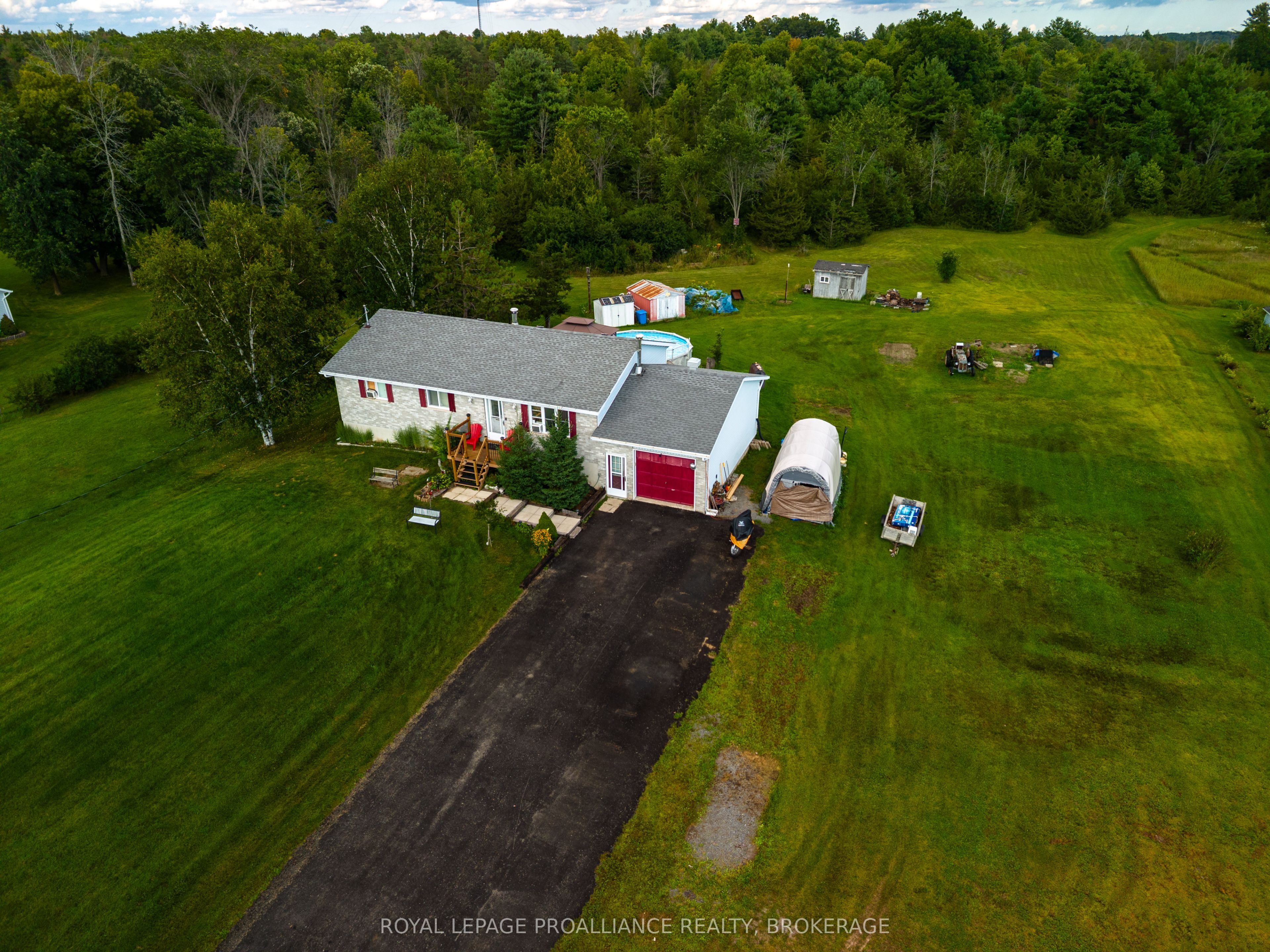 96 Colebrook Road Property Photo 44