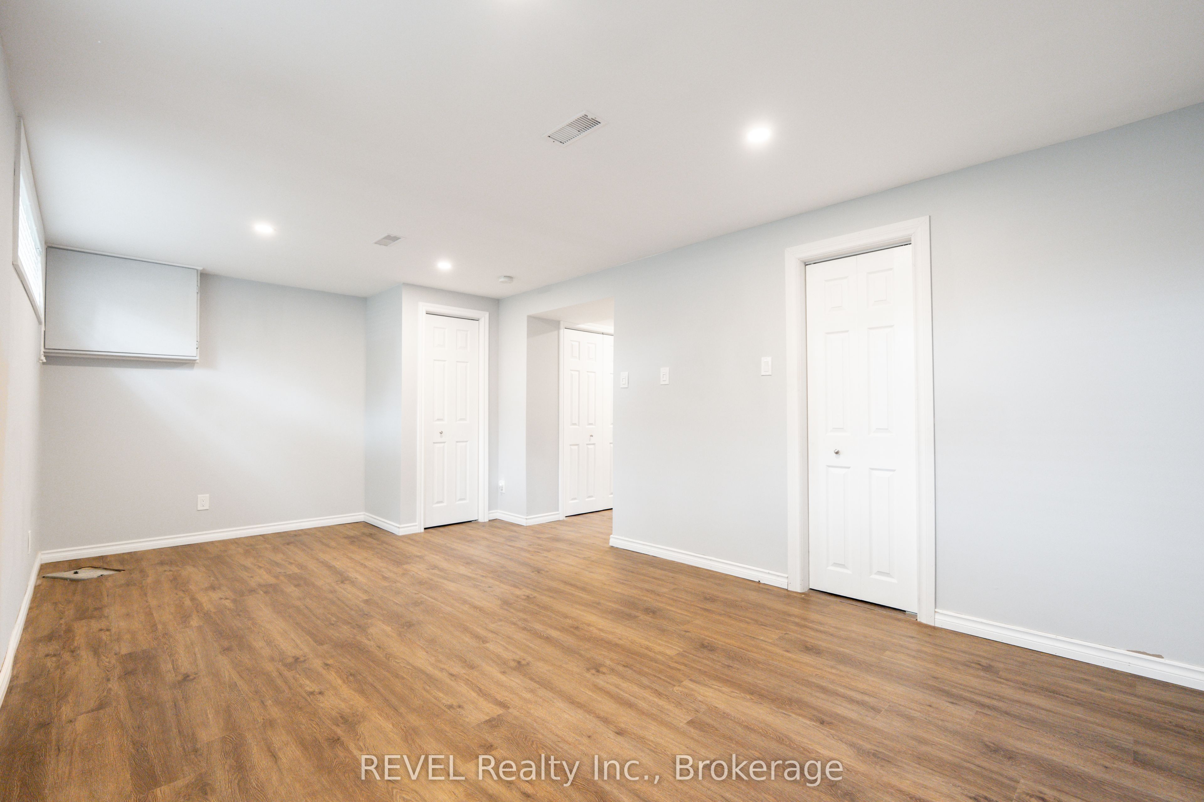 4480 Queensway Gardens Property Photo 23