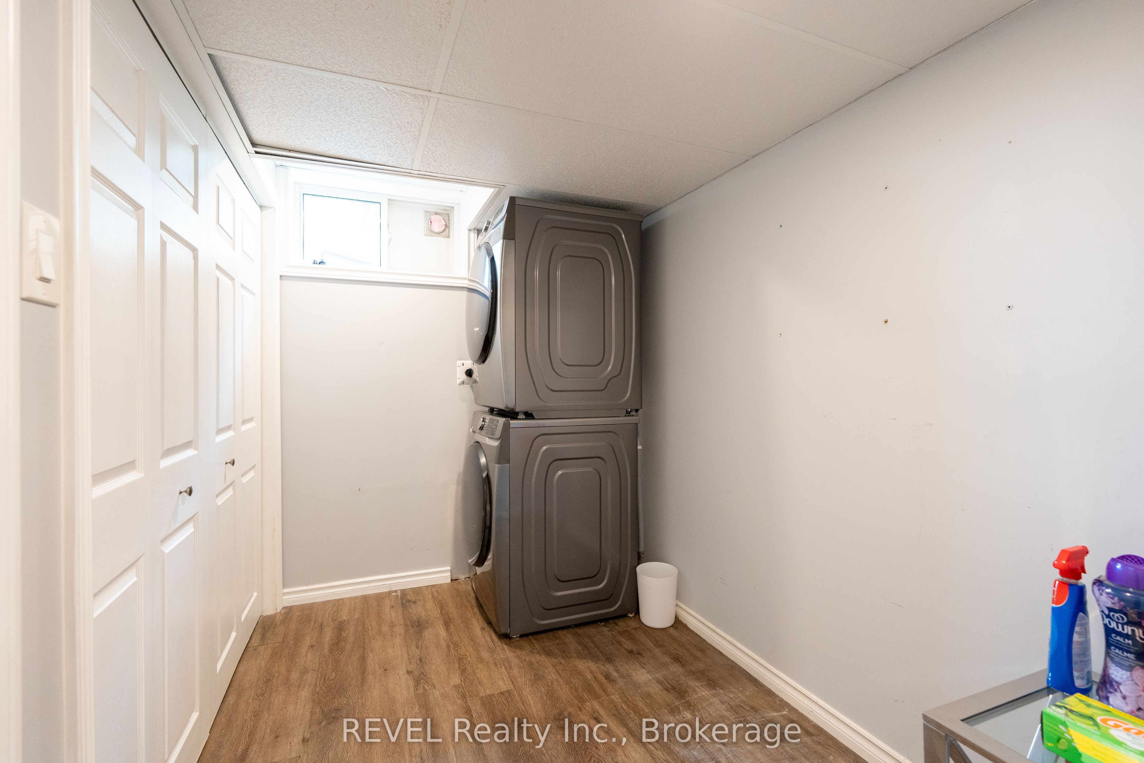 4480 Queensway Gardens Property Photo 25