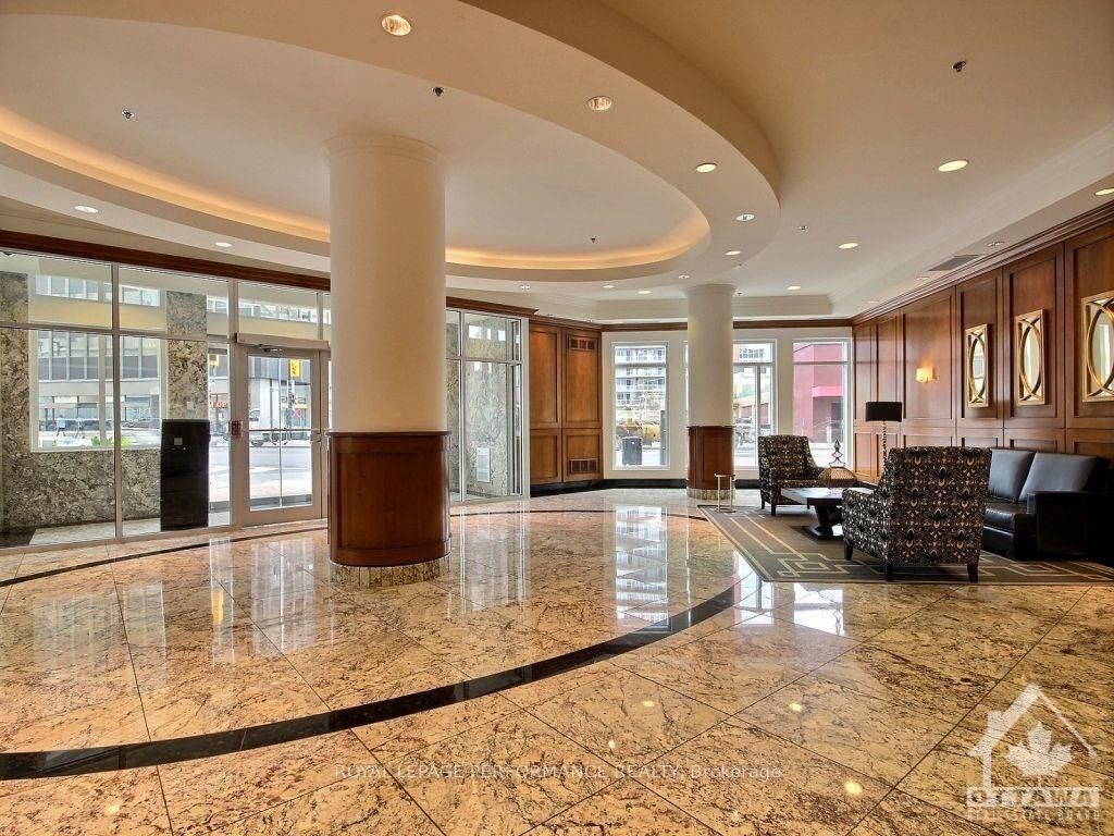 242 Rideau Street 202 Property Photo 2
